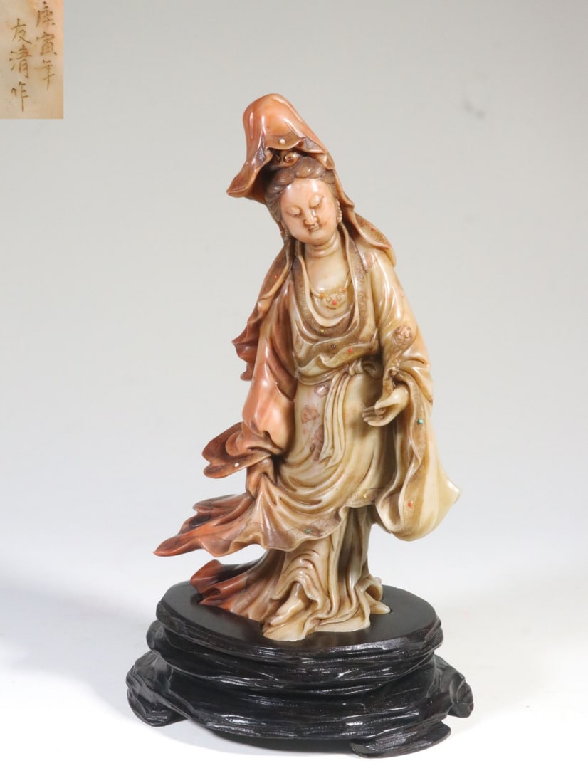 A Shoushan Furong Stone Guanyin Statue (1 of 9)