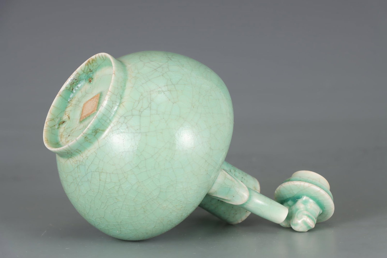 A Ru Ware Celadon Ewer - 6