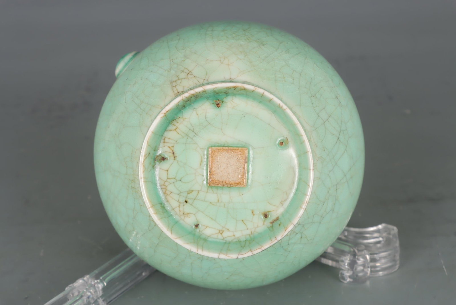 A Ru Ware Celadon Ewer - 8