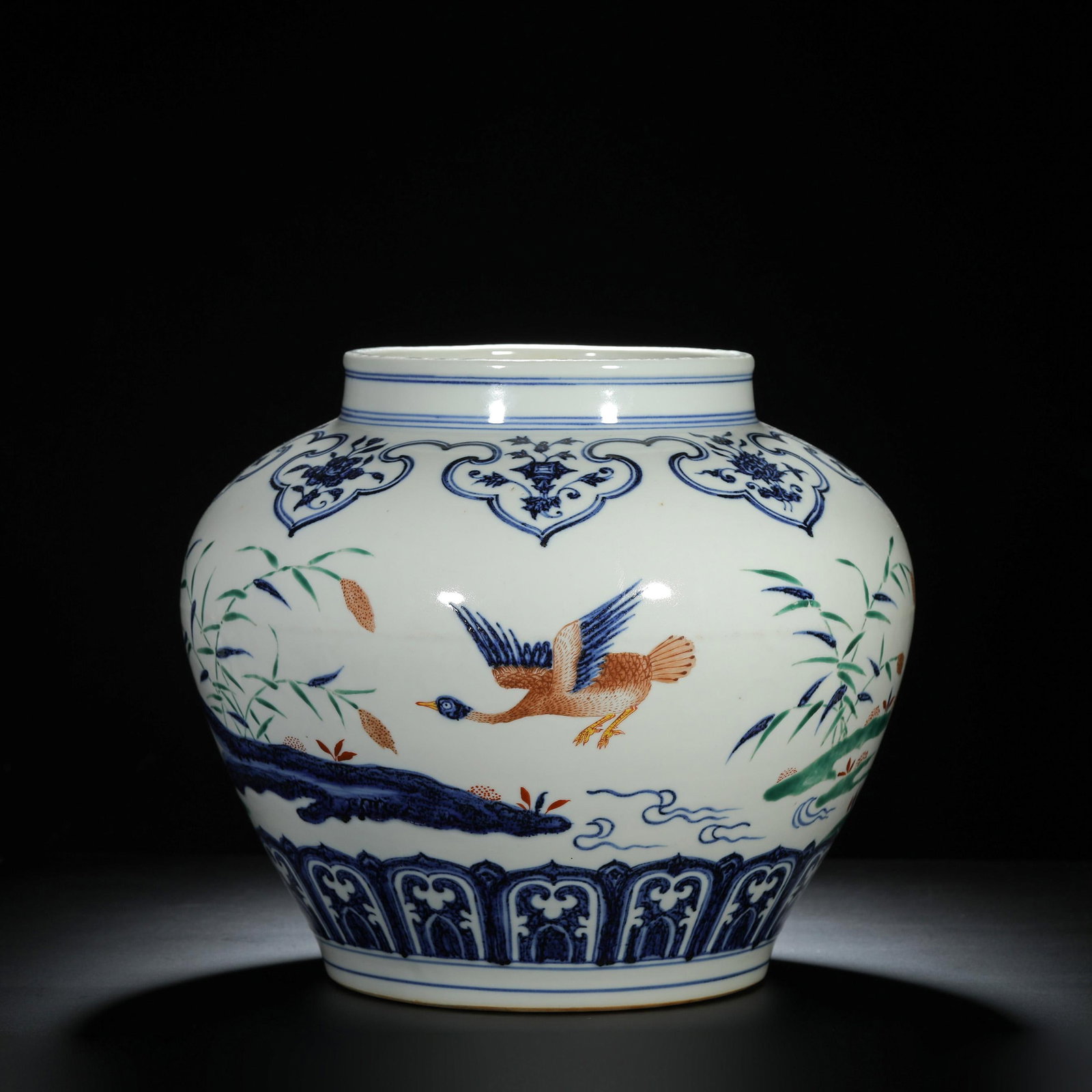 Blue and White Wucai Flying Singing Resting Eating Large Jar: Blue and White Wucai Flying Singing Resting Eating Large Jar. Dimensions: 13.39in x 11.81in.