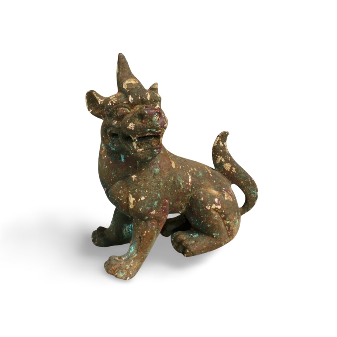 Chinese Bronze Mythical Beast Figurine: Chinese Bronze Mythical Beast Figurine. Length: 4"