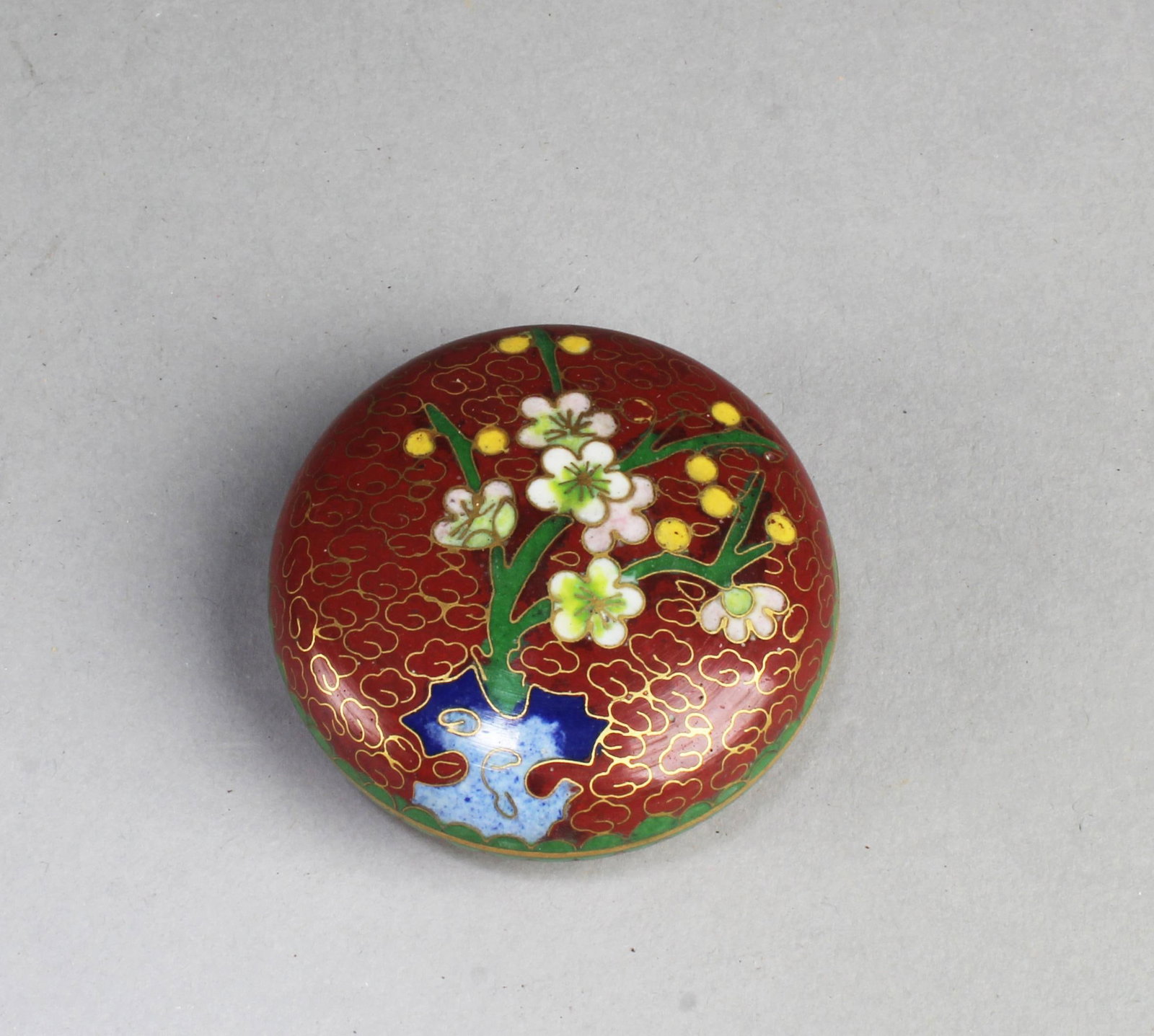 A Cloisonne Round Container - 2