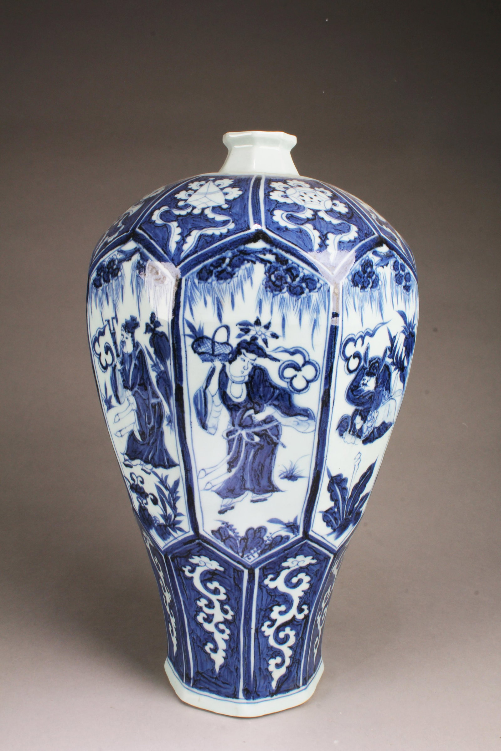 Chinese Blue & White Porcelain Vase (1 of 6)