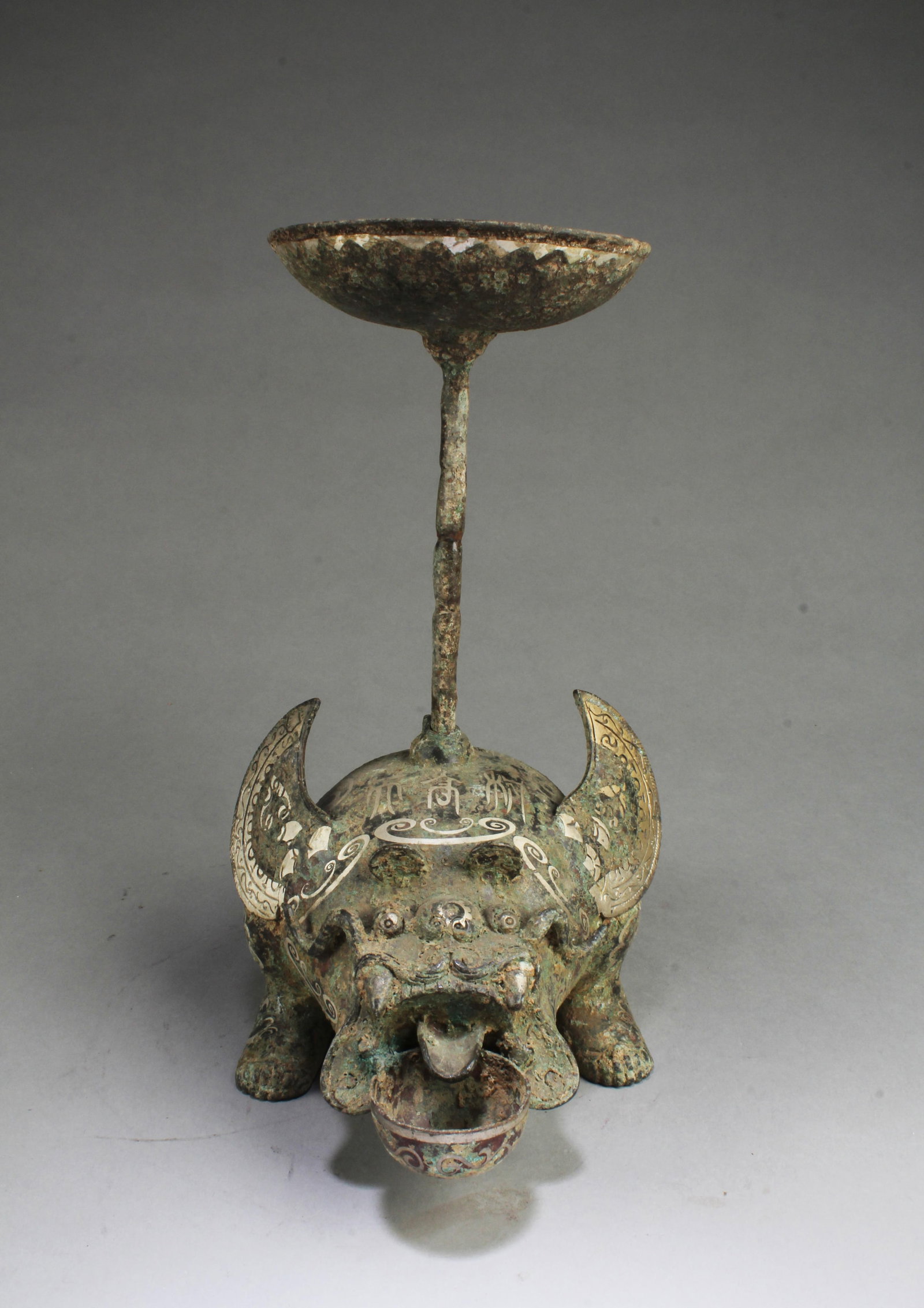 A Bronze Oil Lamp Holder (1 of 6)