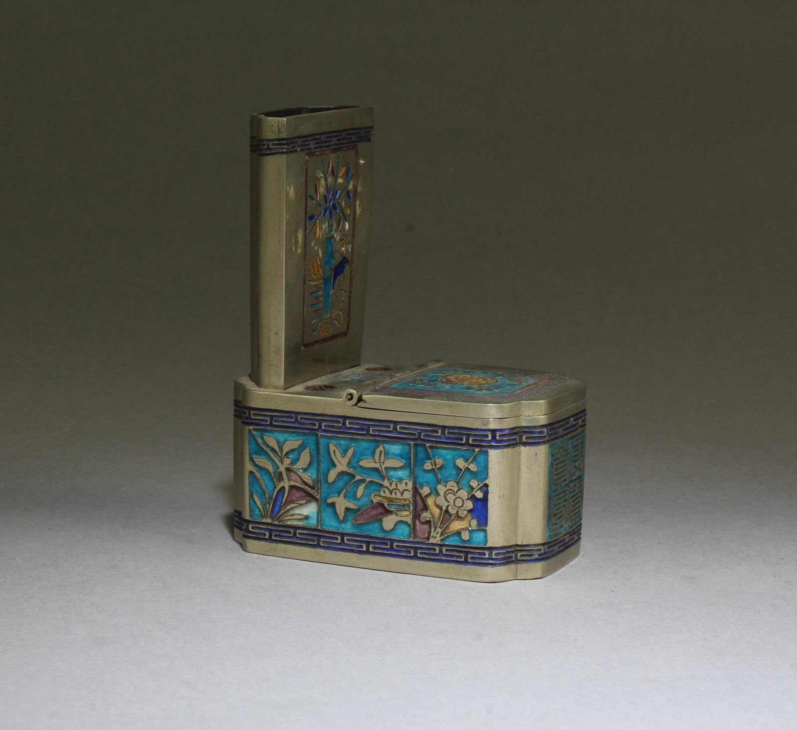 A Bronze FaLangCai Pen Holder cum Ink Box (1 of 6)