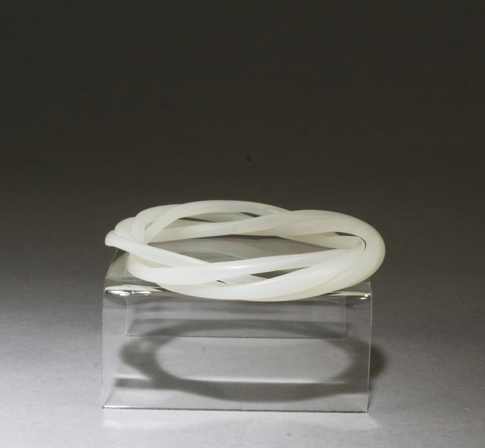 An Unique White Jade Bangle - 2