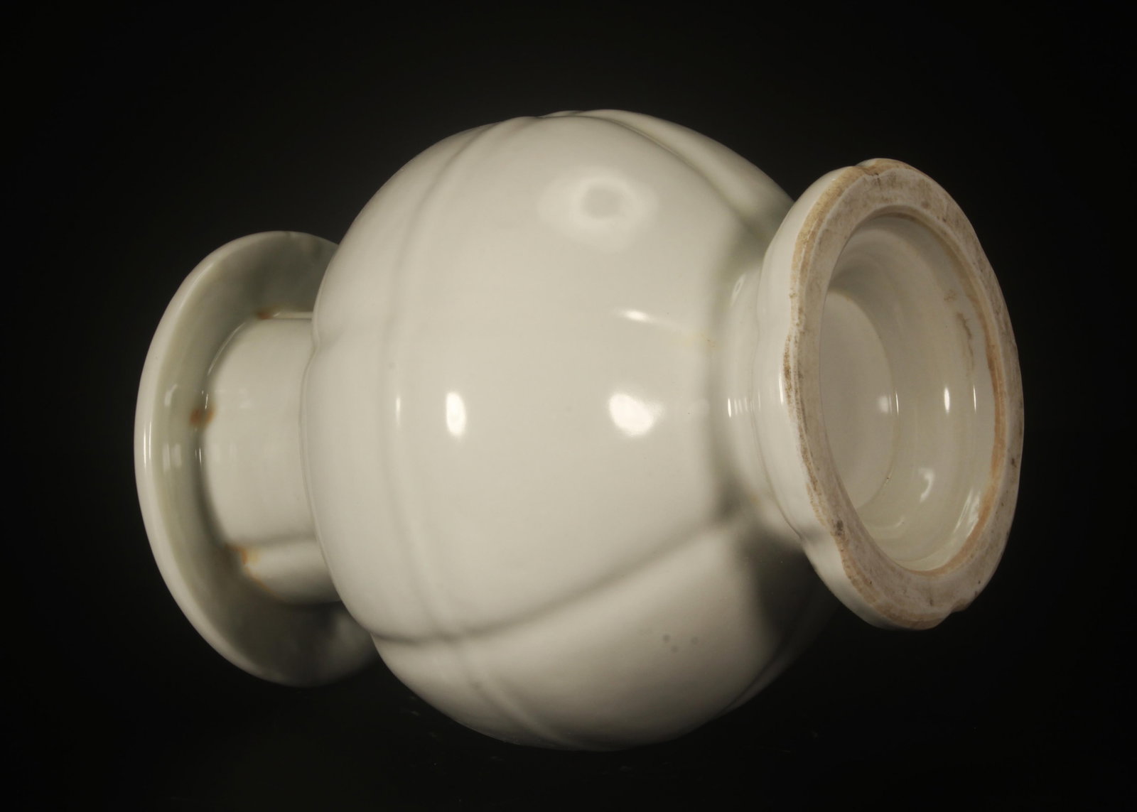A White Vase - 6