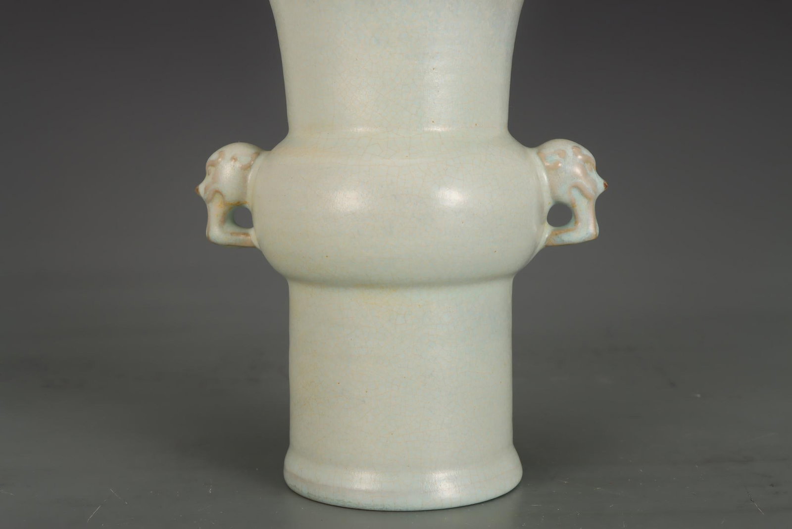 A Ru Ware Celadon Vase - 4
