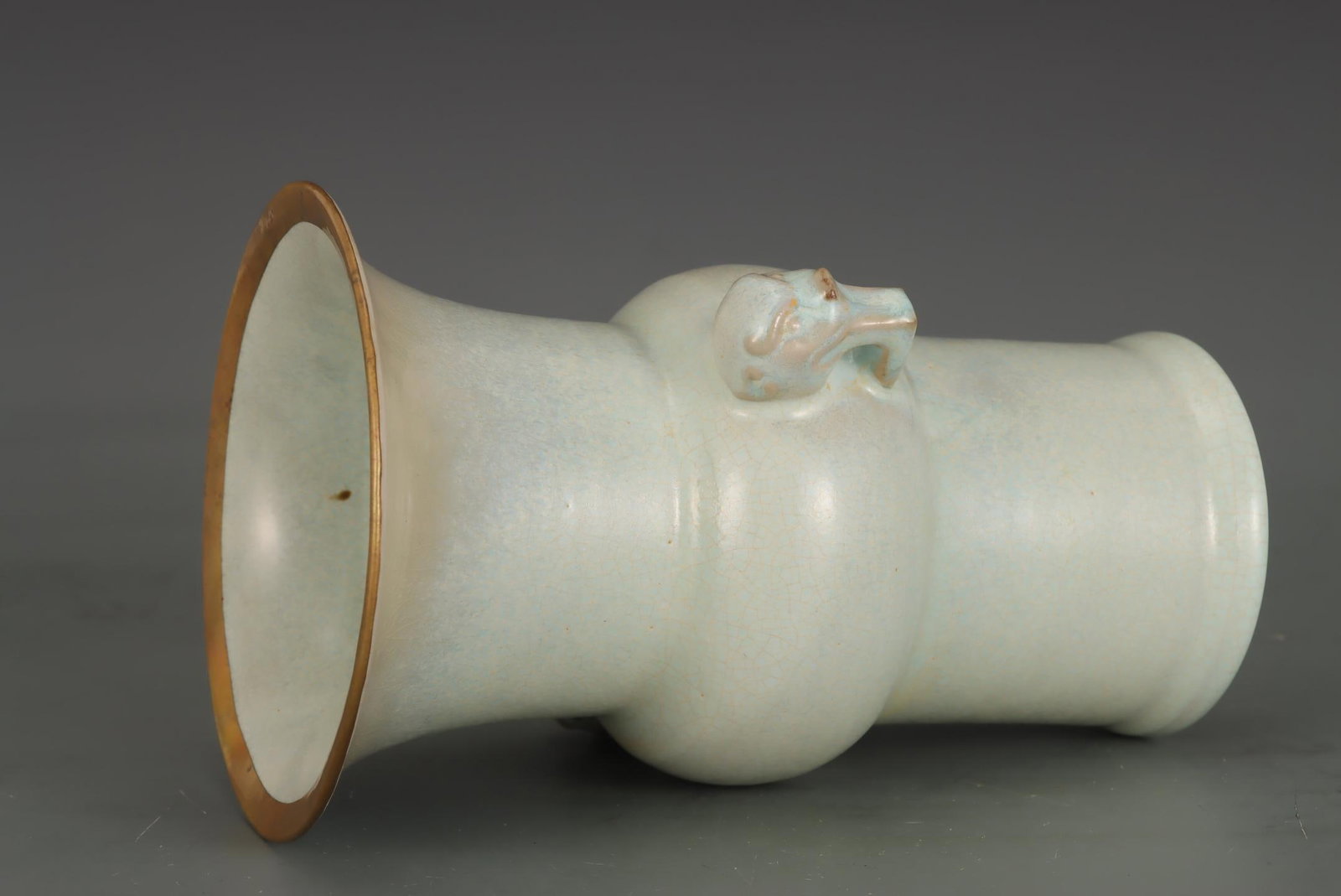 A Ru Ware Celadon Vase - 6