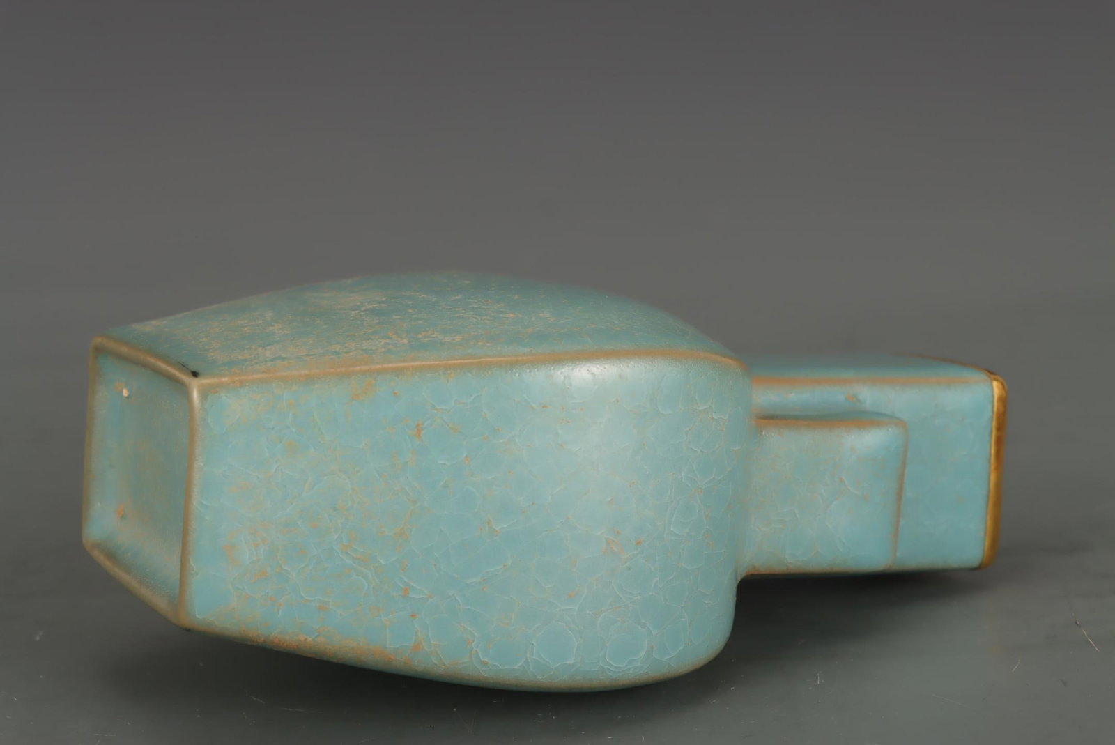 A Ru Ware Celadon Vase - 7