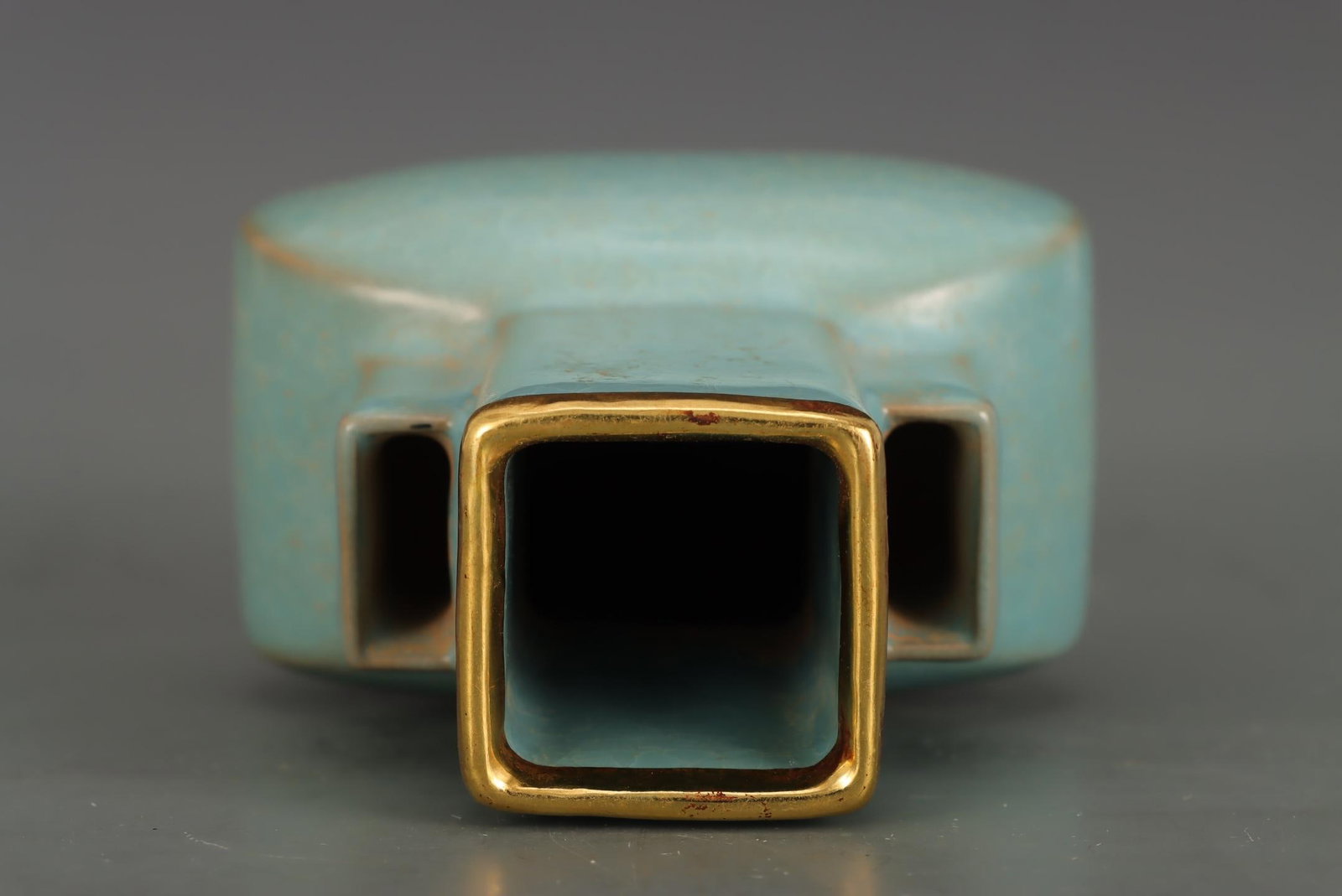A Ru Ware Celadon Vase - 8