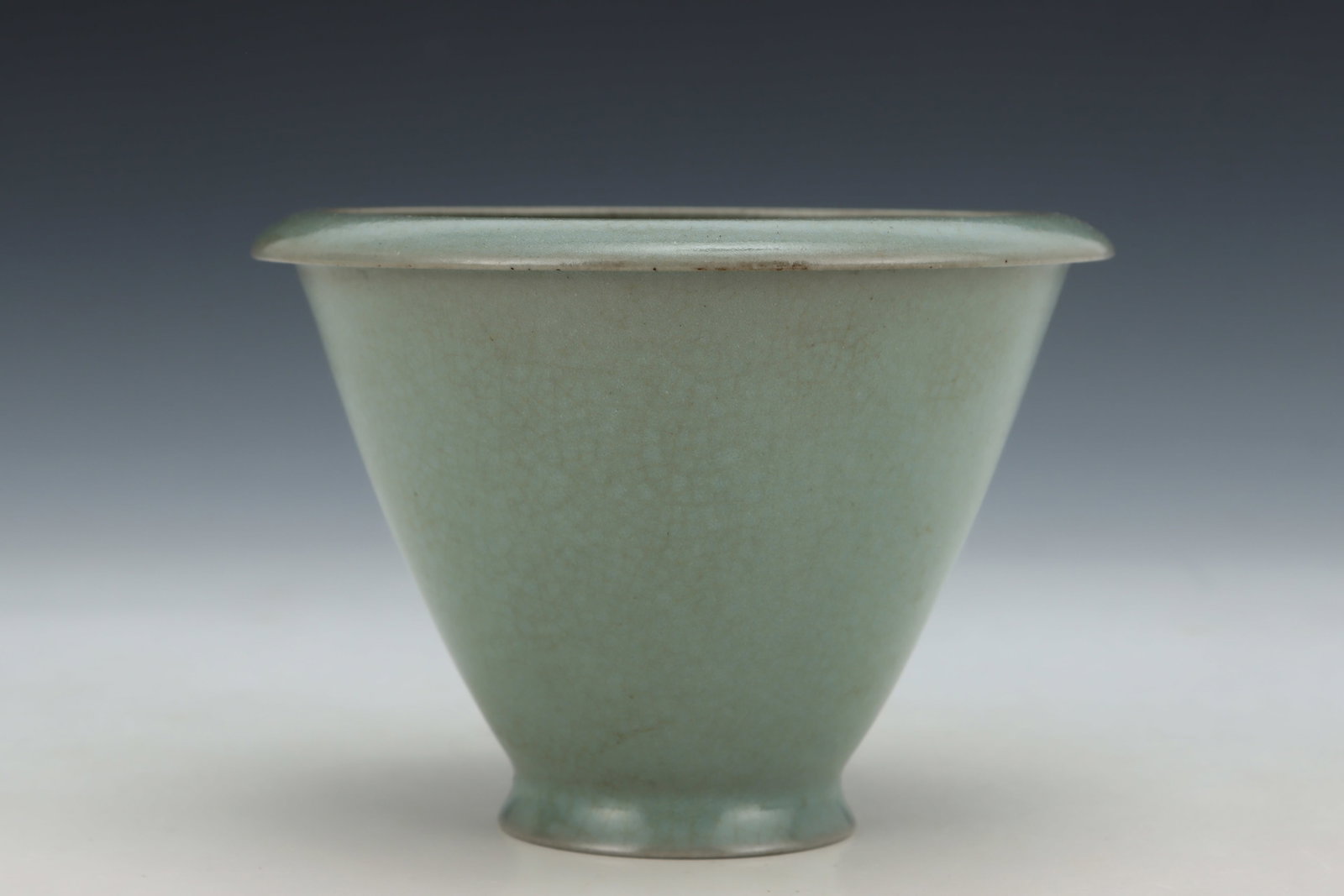 A Ru Ware Celadon Cup - 2