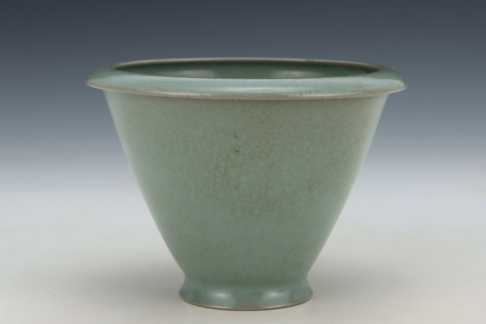 A Ru Ware Celadon Cup - 4