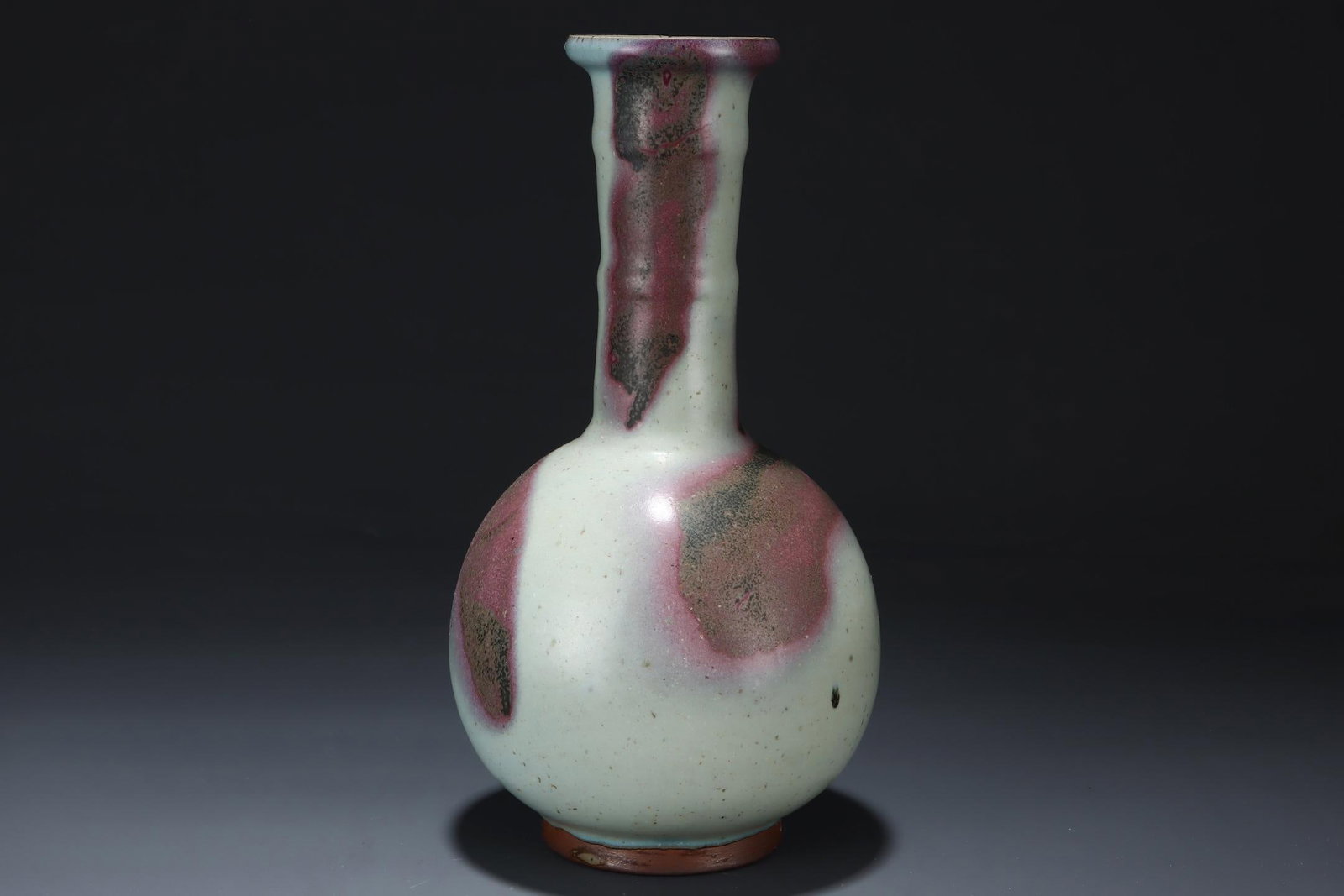 A Jun Ware Purple-Splashed Porcelain Vase - 4