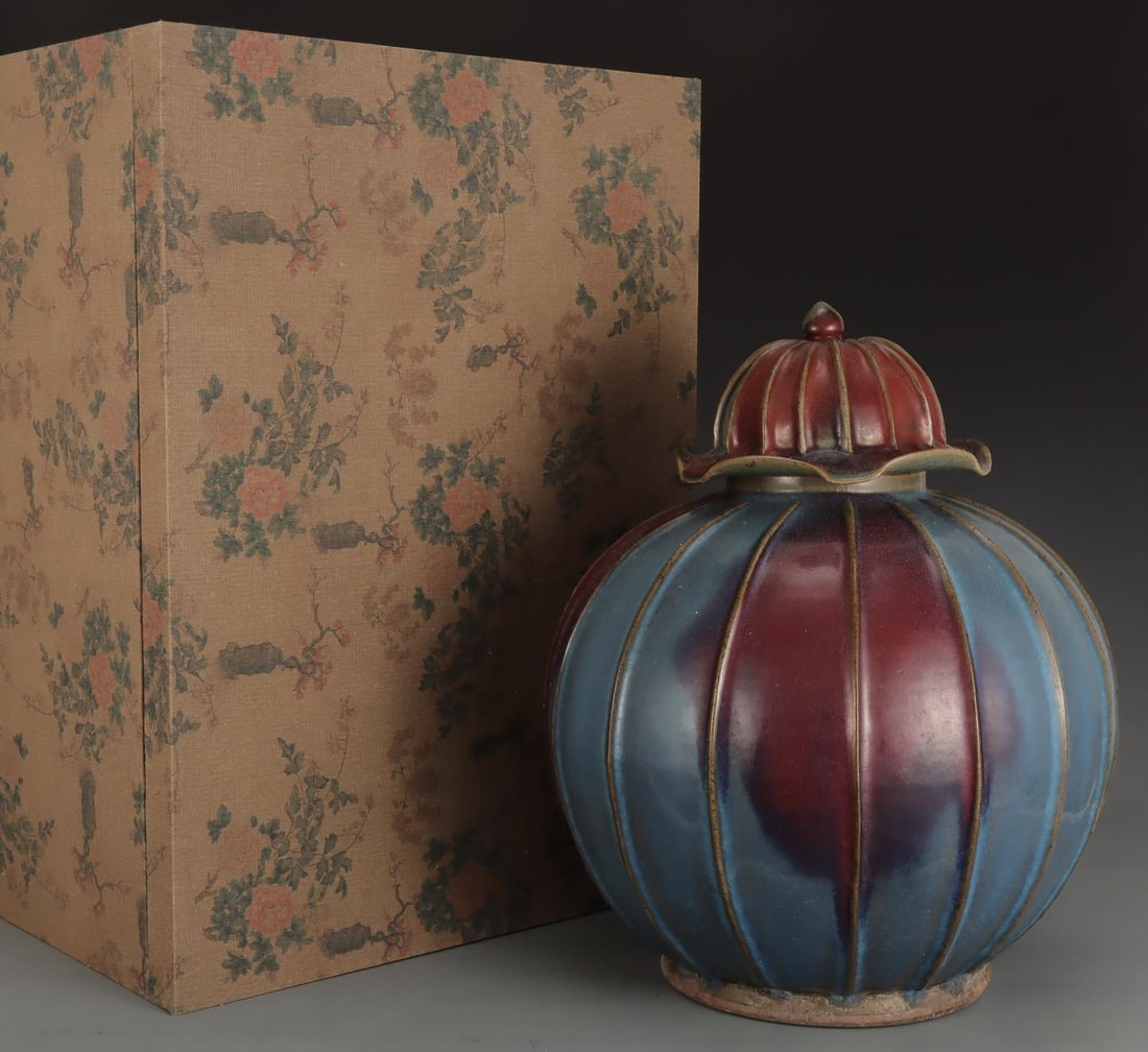 A Jun Ware Covered Jar - 2