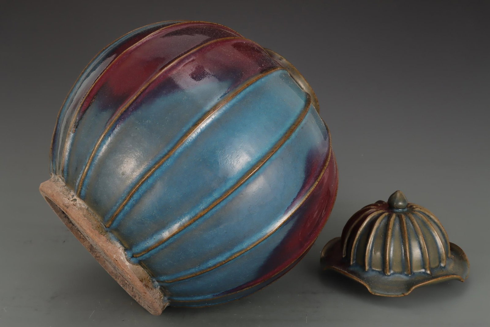 A Jun Ware Covered Jar - 7