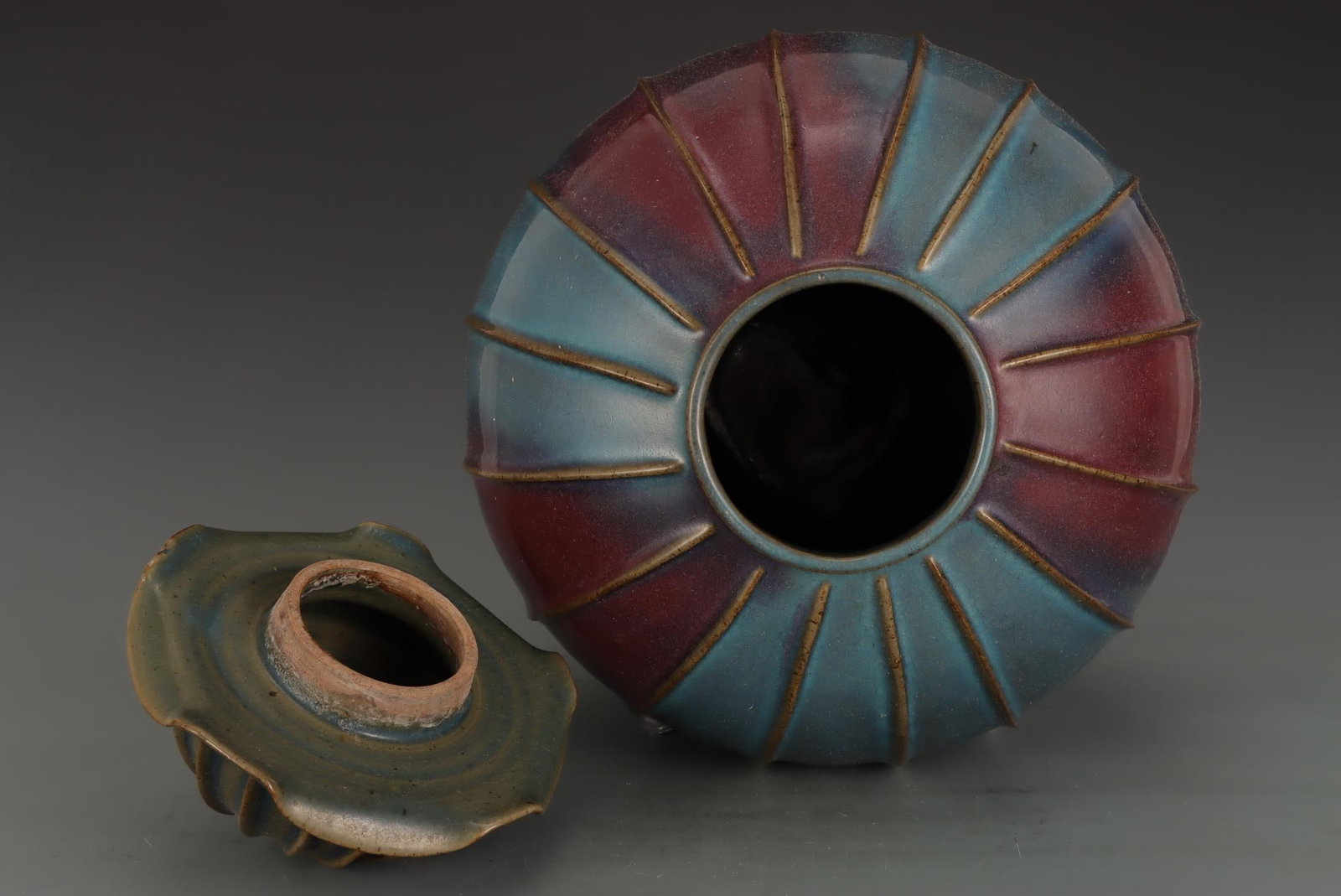 A Jun Ware Covered Jar - 8