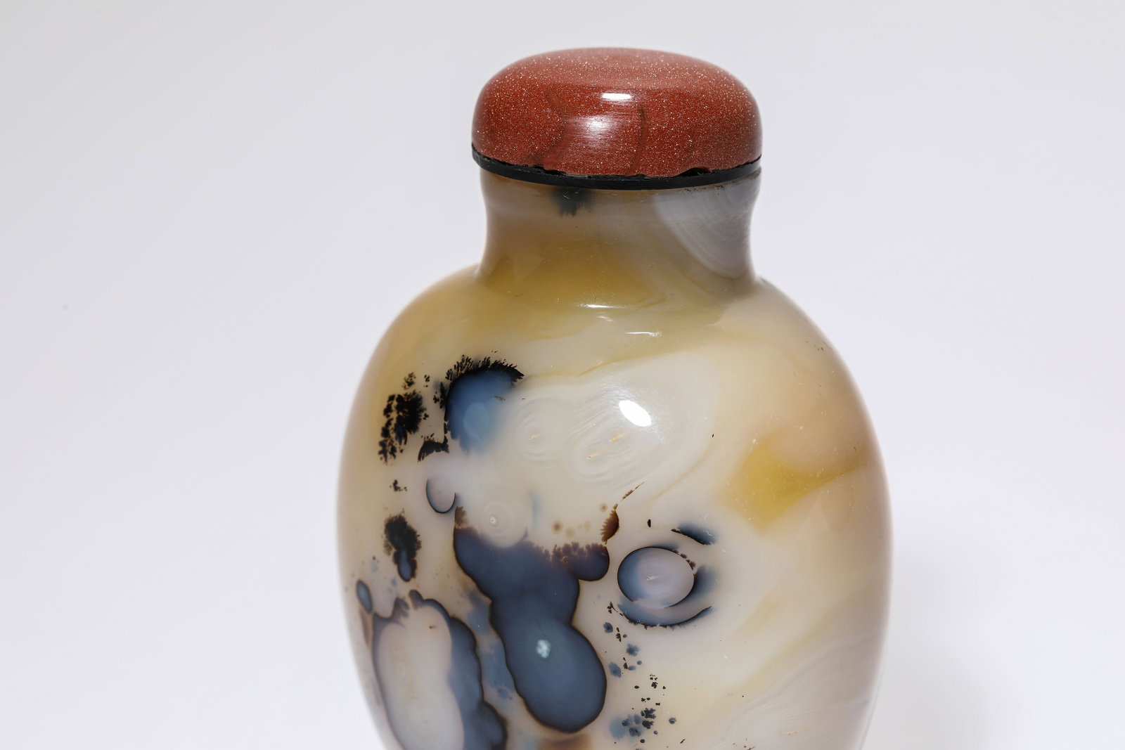 An Agate Snuff Bottle - 4
