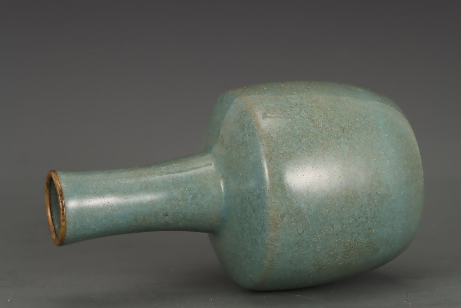 A Ru Ware Celadon Mallet Vase - 6