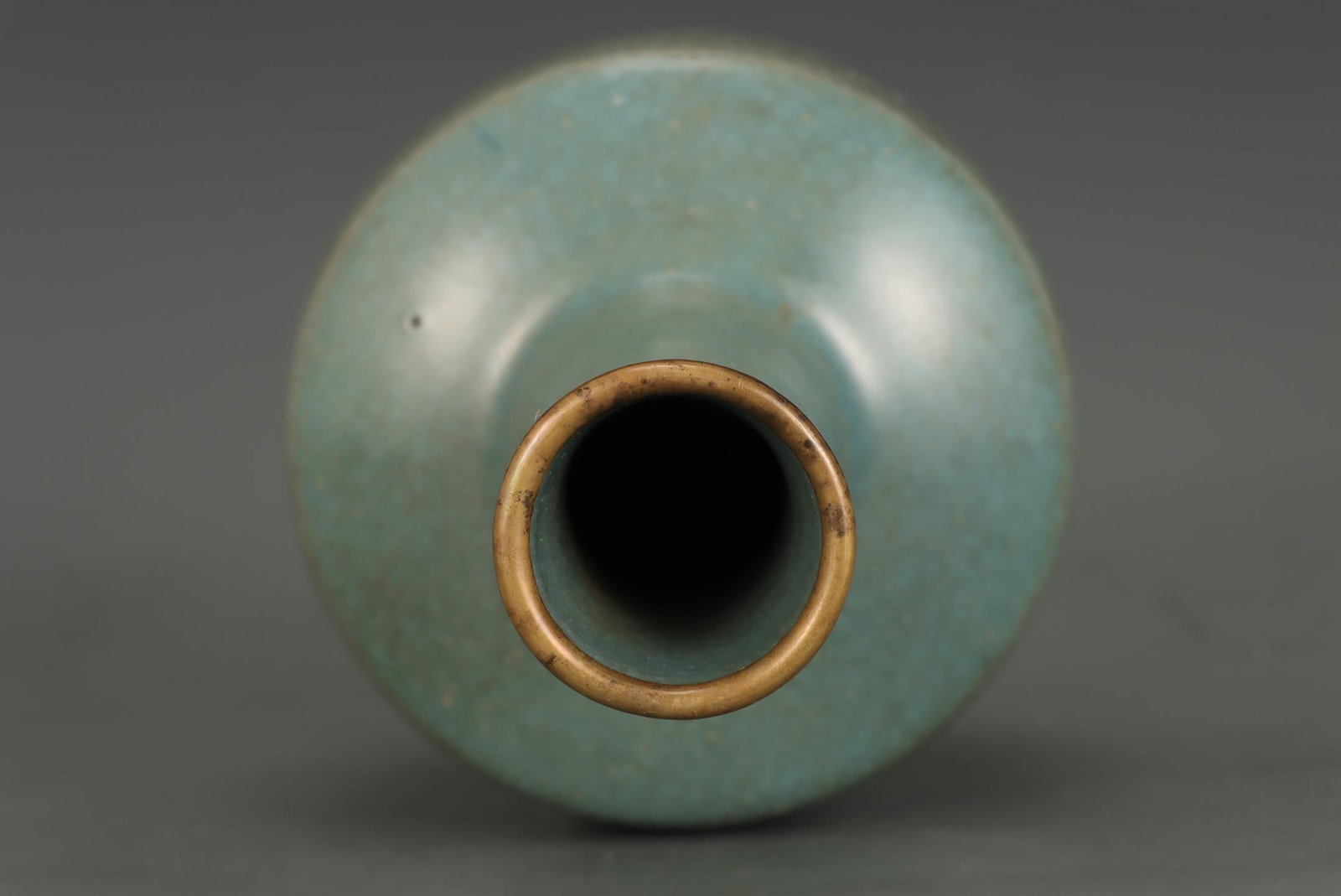 A Ru Ware Celadon Mallet Vase - 8