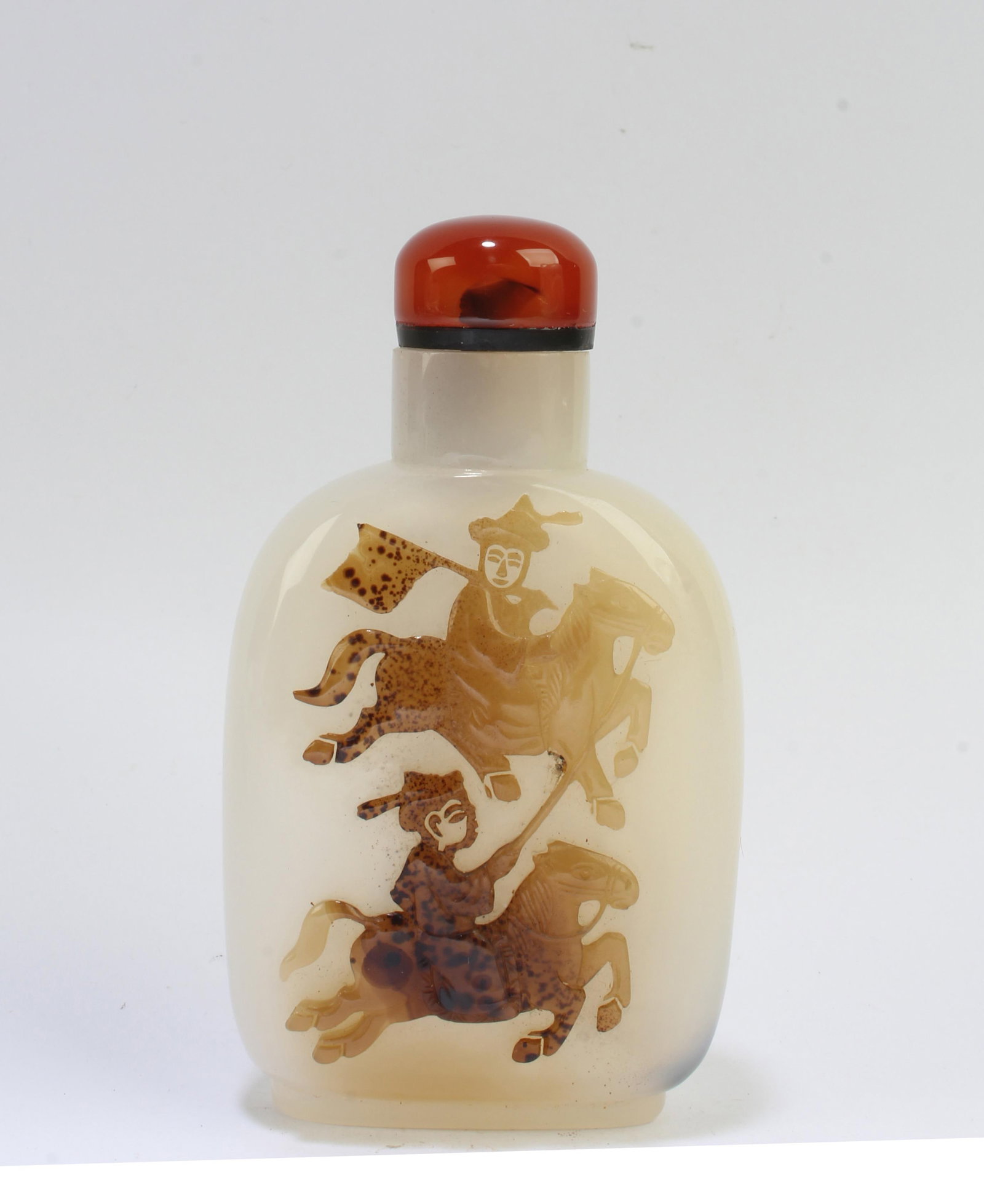 Chinese Agate Snuff Bottle (1 of 3)