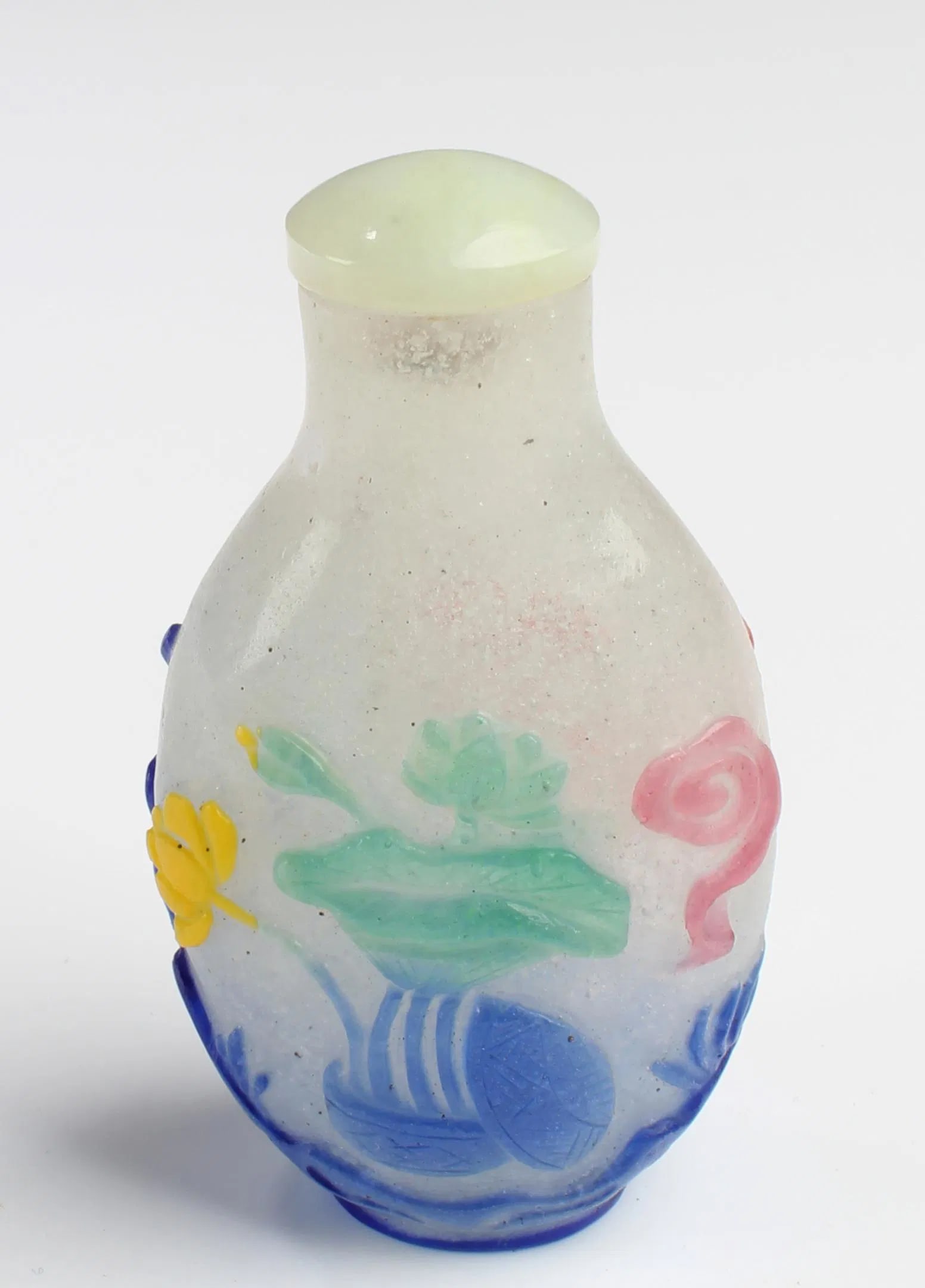 Chinese Peking Glass Snuff Bottle: Chinese Peking Glass Snuff Bottle, depicting flowers and auspicious bats. Height: 2.5"