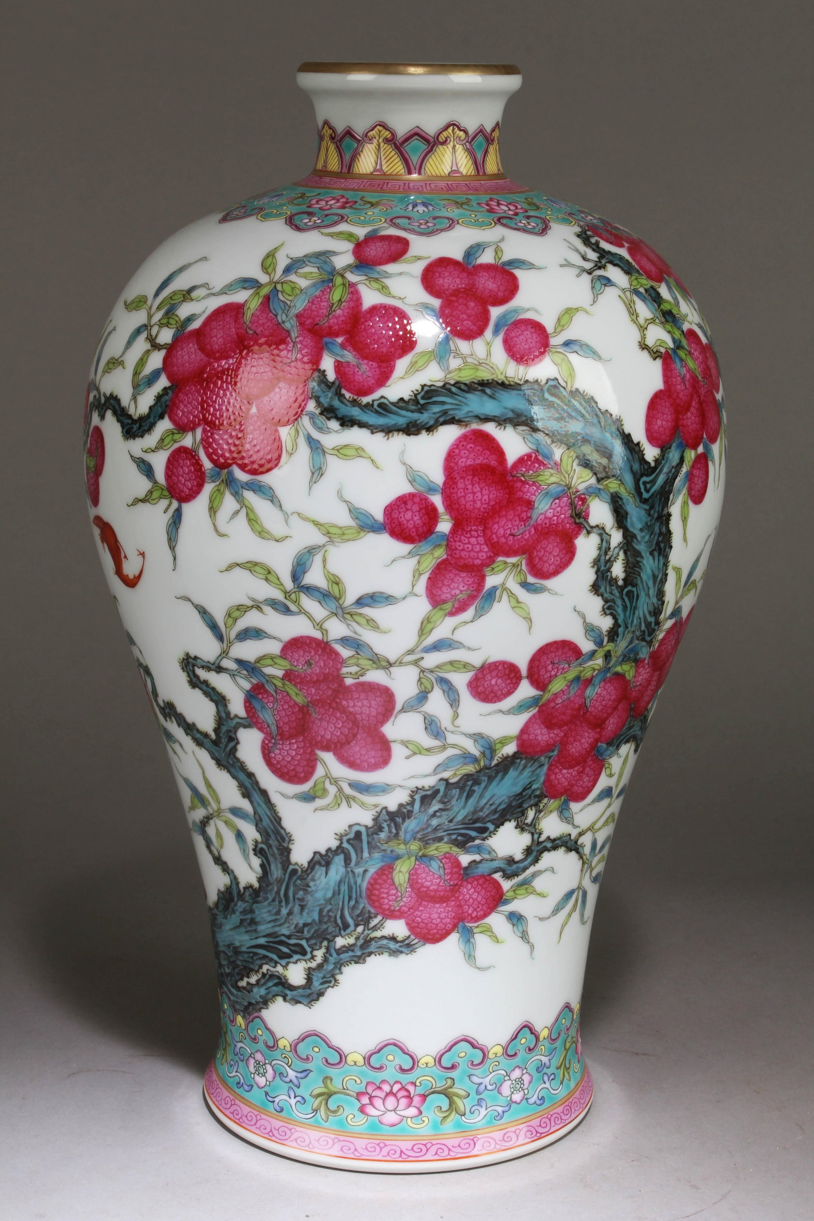 A Chinese Fencai Vase (1 of 7)