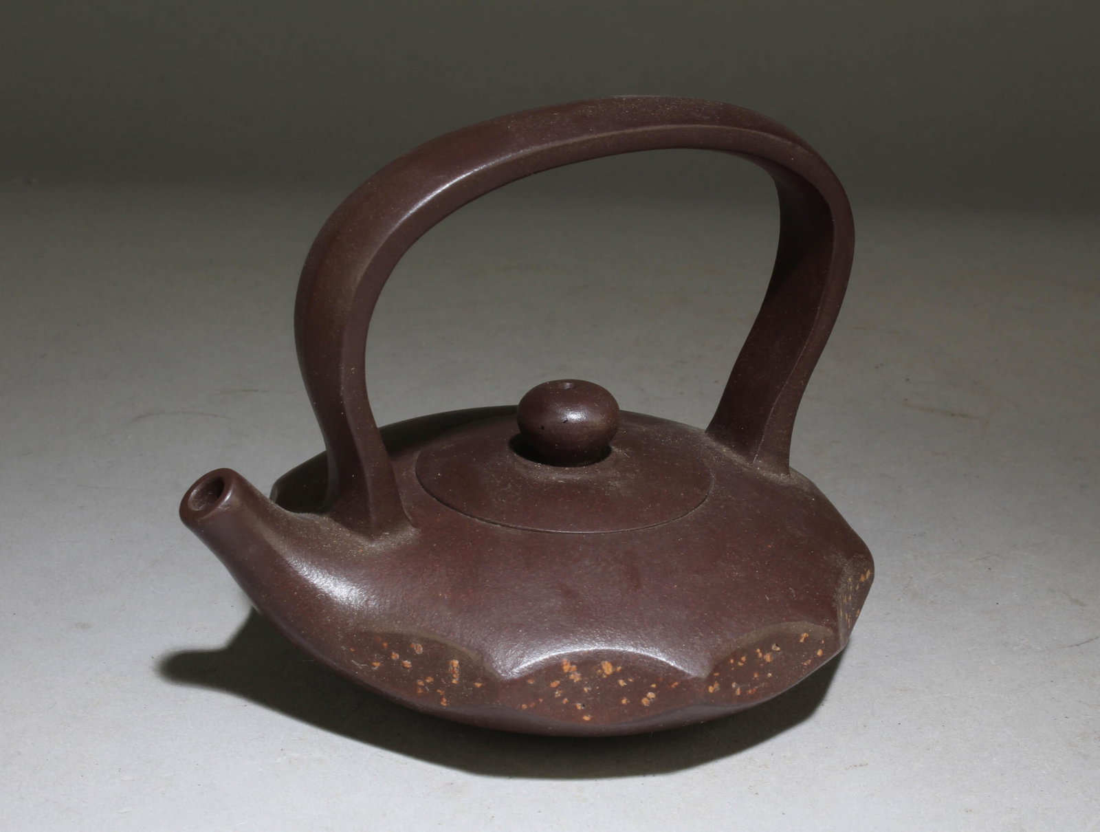 A Chinese ZiSha Clay Teapot: A Chinese ZiSha Clay Teapot . Dimension: 4.25" x 5" x 4.5".