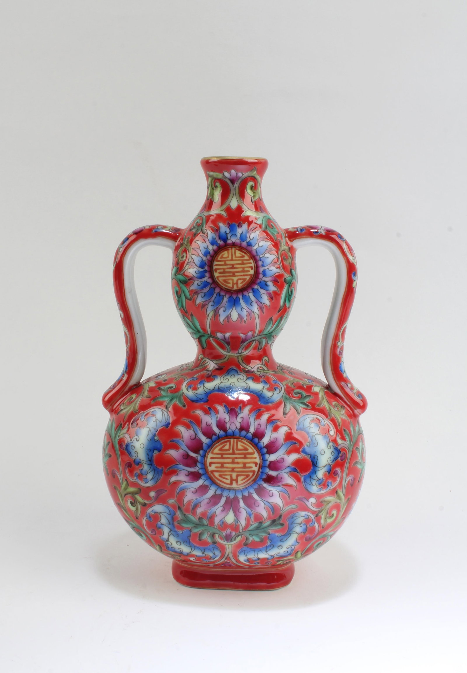 Chinese Porcelain Vase: Chinese Porcelain Vase. 'YongZheng' mark at base. Height: 7.3"