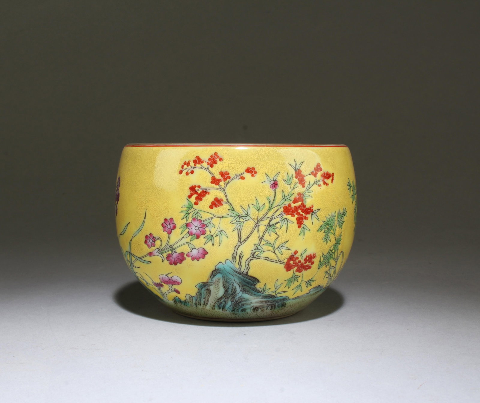 Chinese Famille Jaune Porcelain Bowl: Chinese Famille Jaune Porcelain Bowl. 'YongZheng' mark at base. Diameter: 4.2" Height: 3.2"