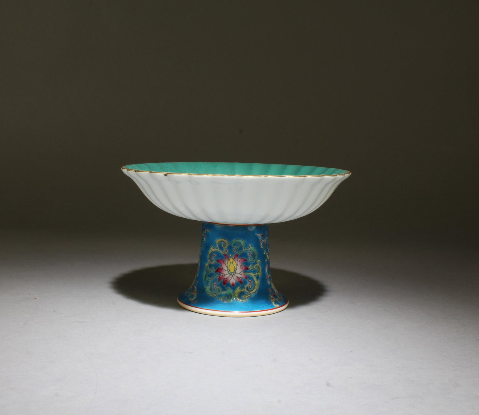 Chinese Porcelain Stem Plate: Chinese Porcelain Stem Plate. 'YongZheng' mark at base. Diameter: 5.9" Height: 3.5"
