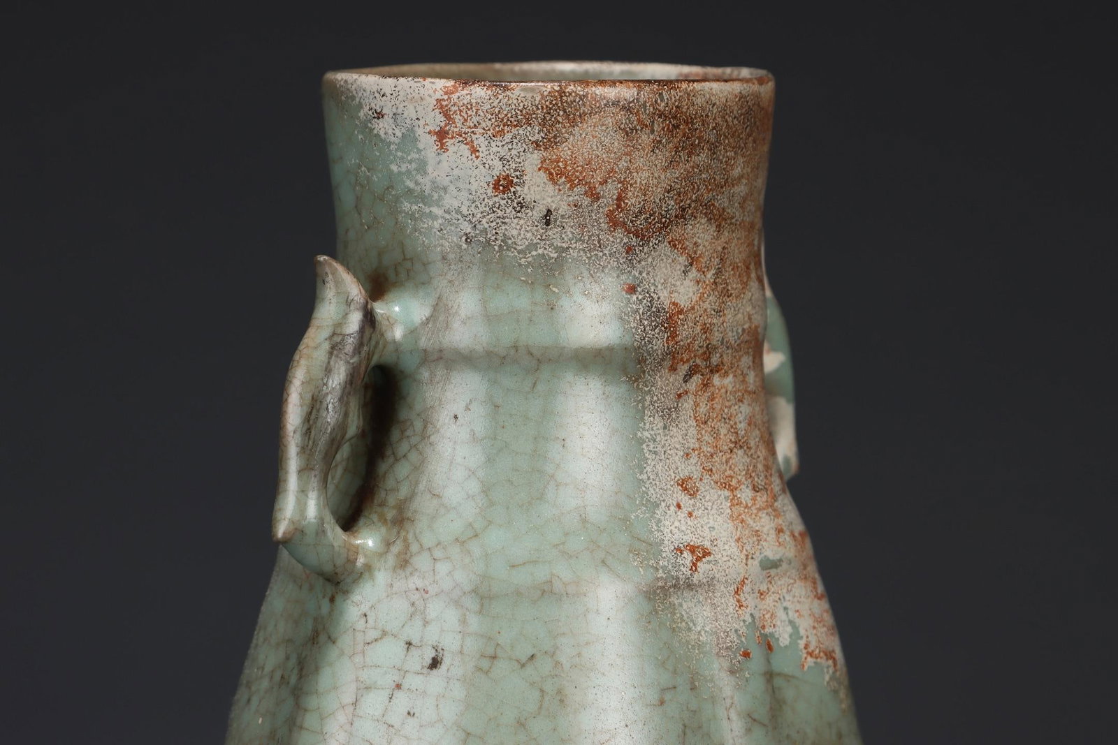 A Ru Ware Celadon Double-Eared Vase - 5