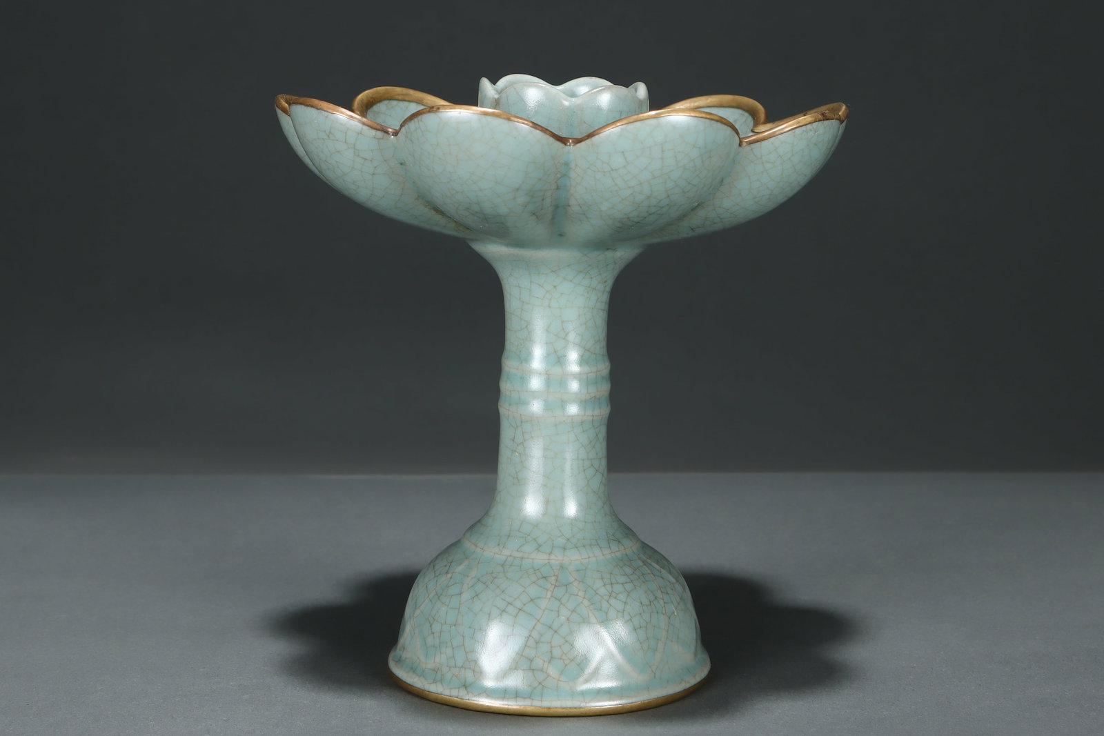 A Ru Ware Celadon Lamp - 3