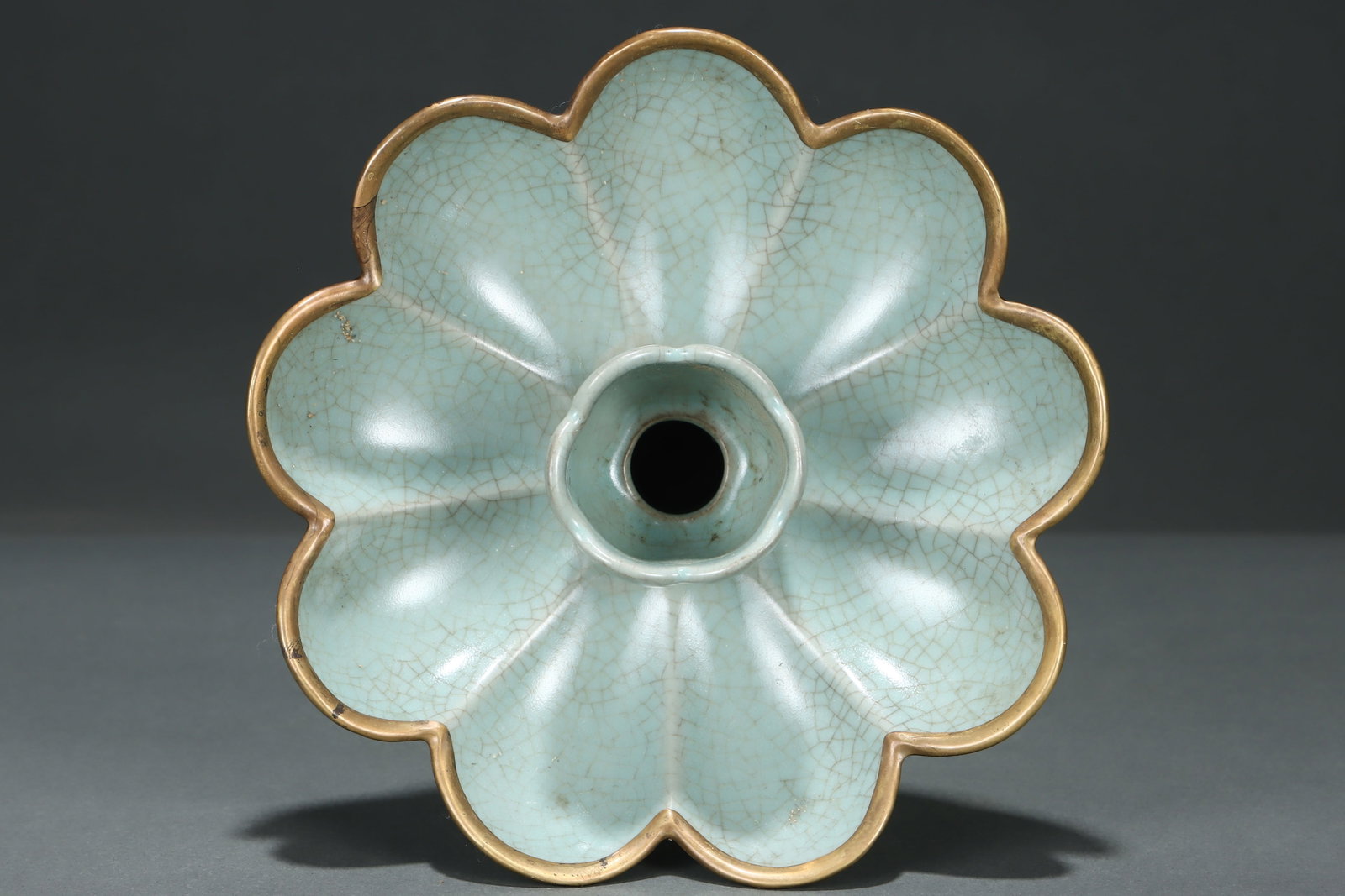 A Ru Ware Celadon Lamp - 6