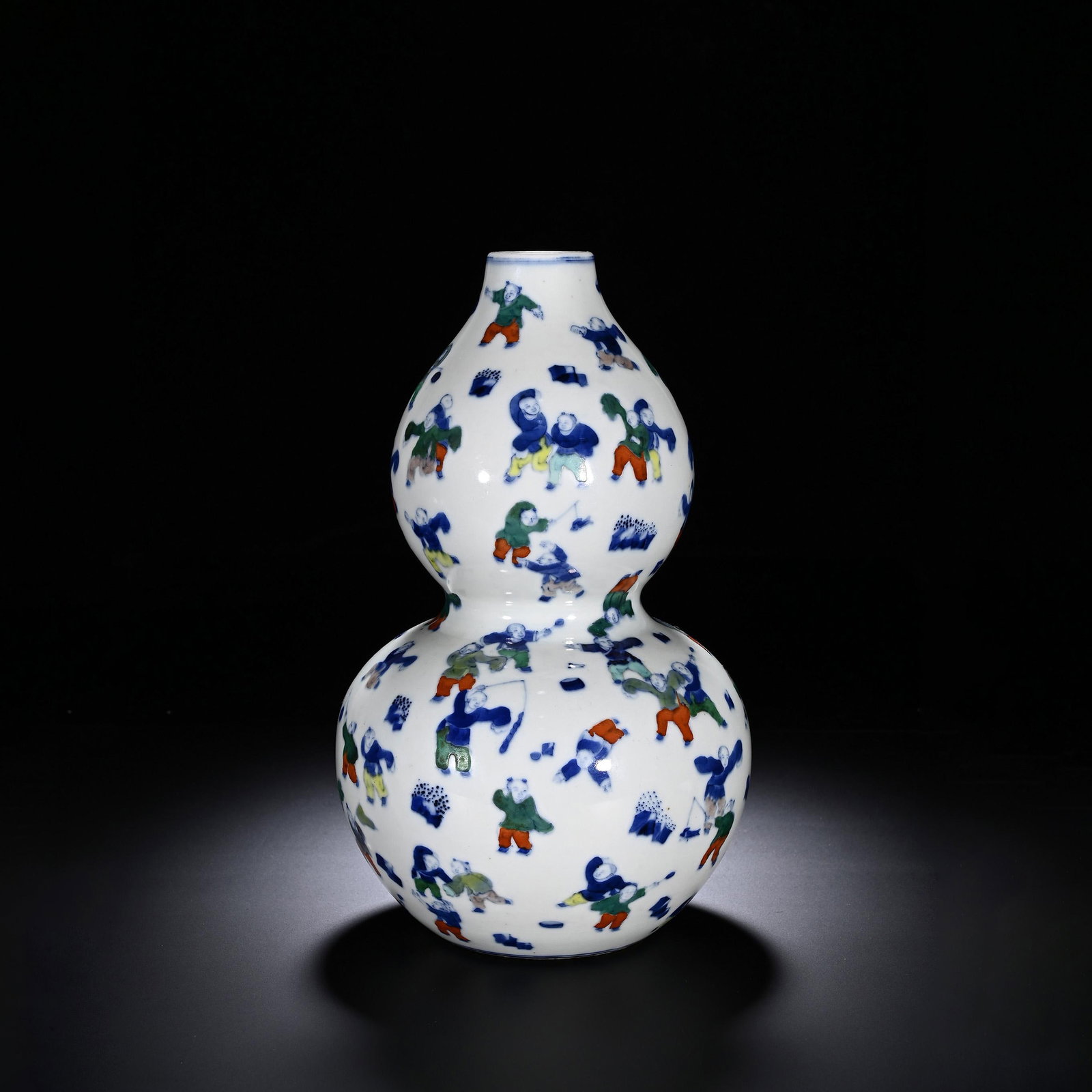 Doucai Children at Play Double-Gourd Vase (1 of 7)