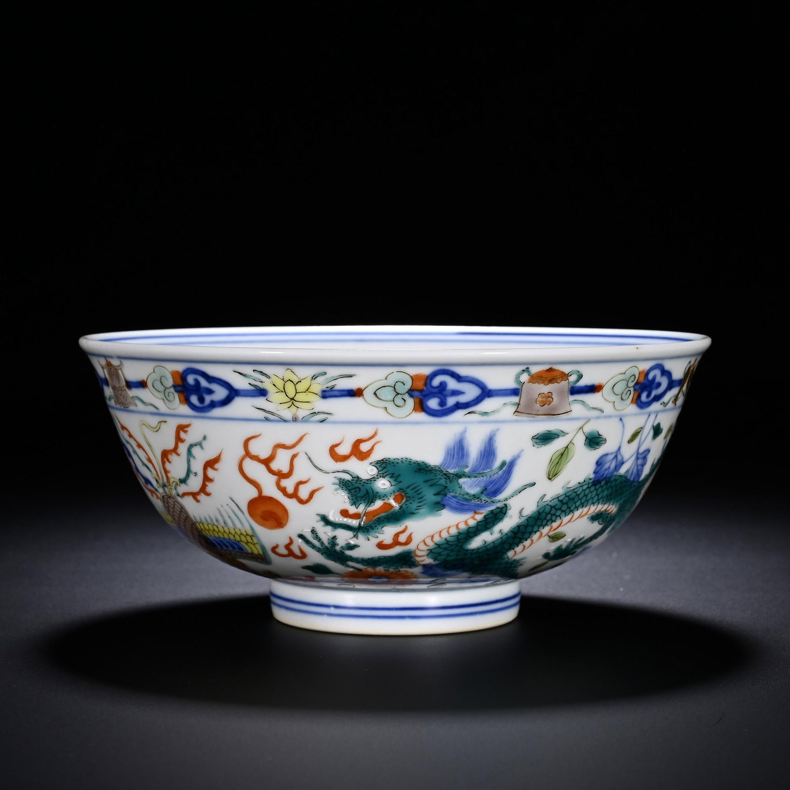Wucai Dragon and Phoenix Bowl (1 of 8)