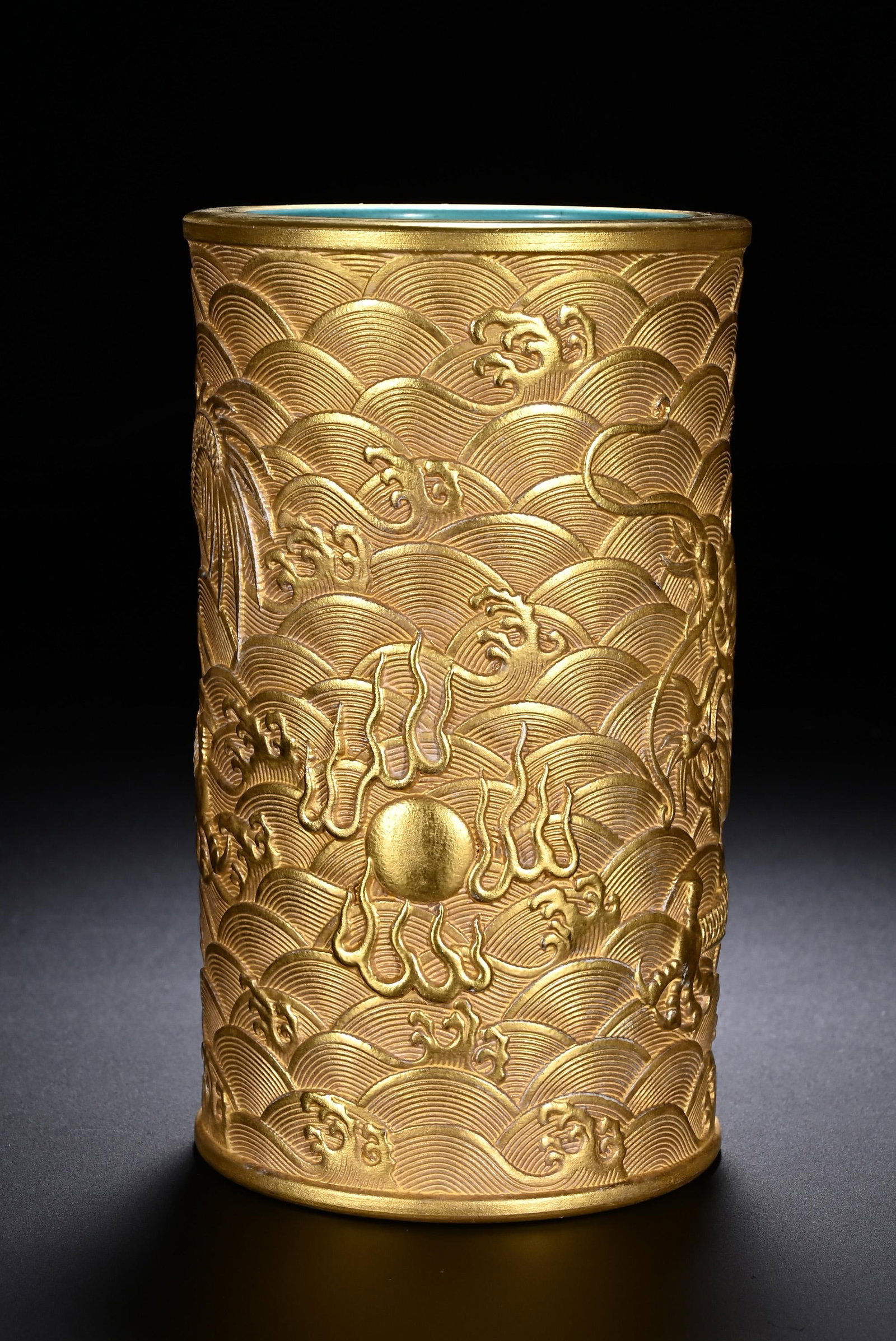 Gilt Dragon Brushpot - 4