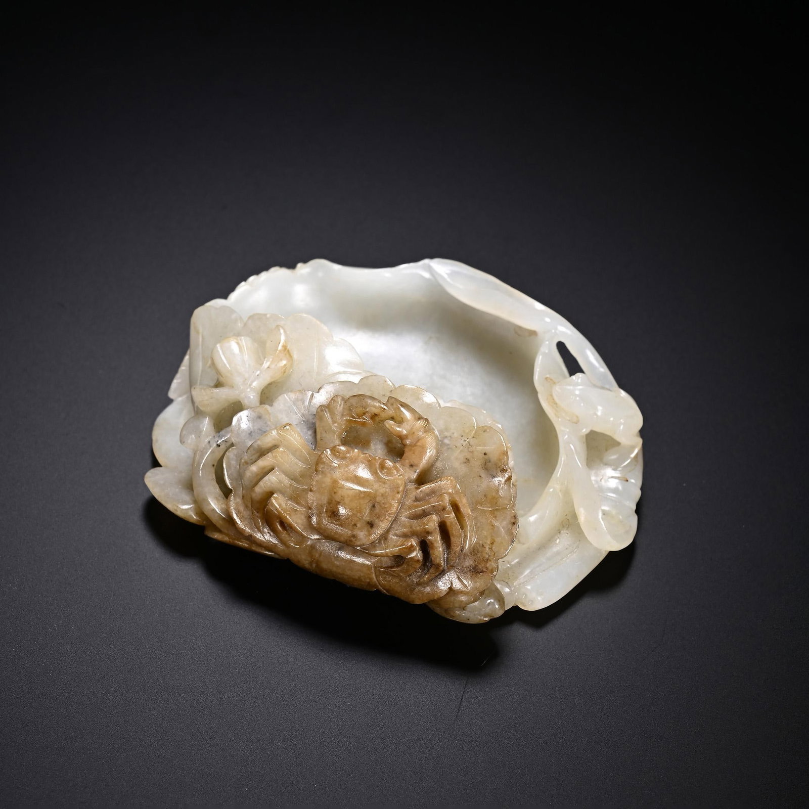 Carved Jade Brush Washer: Carved Jade Brush Washer. Length:2.95" Width:2.36" Height:1.10"