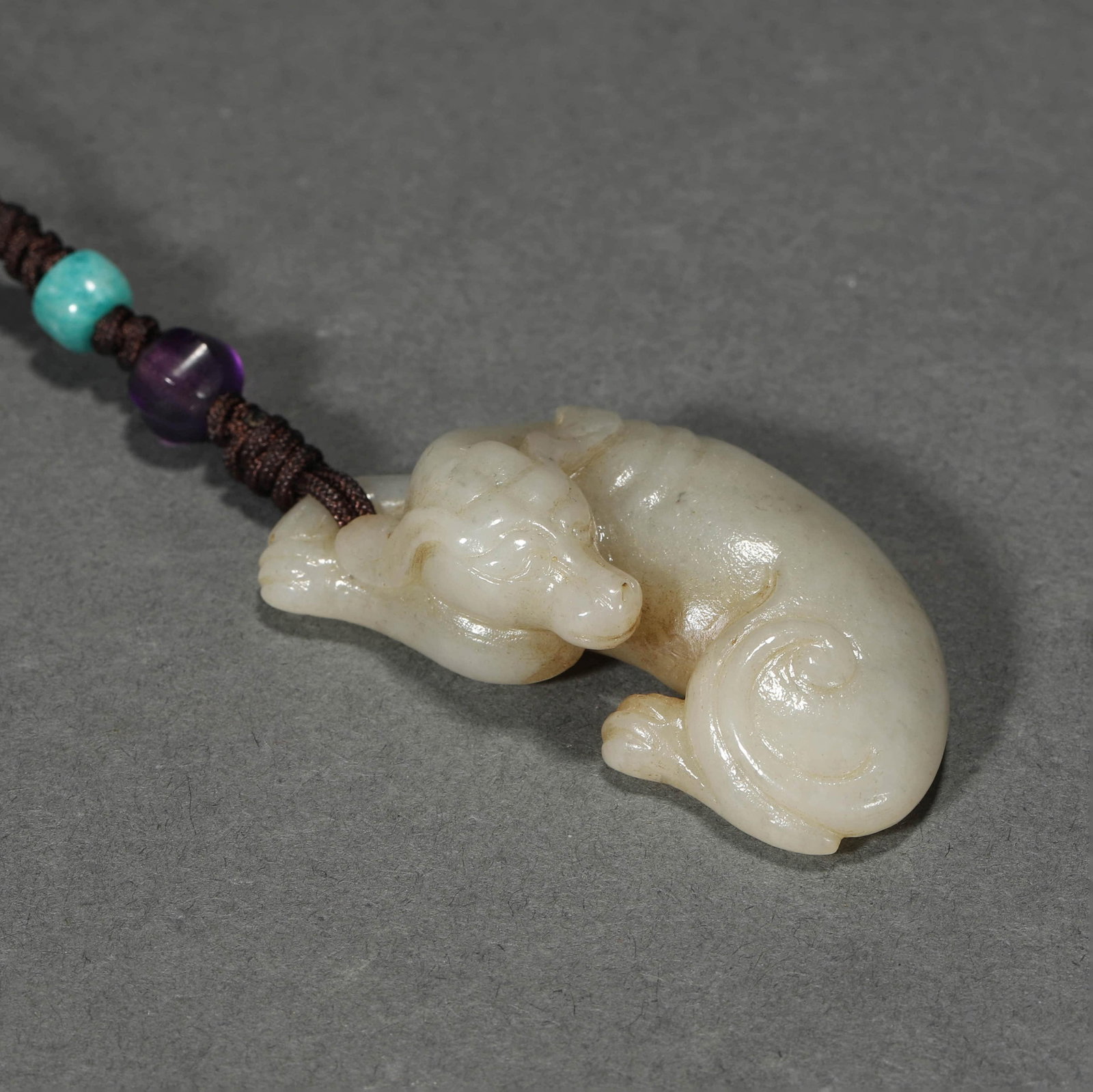 Jade Auspicious Beast Carvings: Jade Auspicious Beast Carvings. Length:2.17"