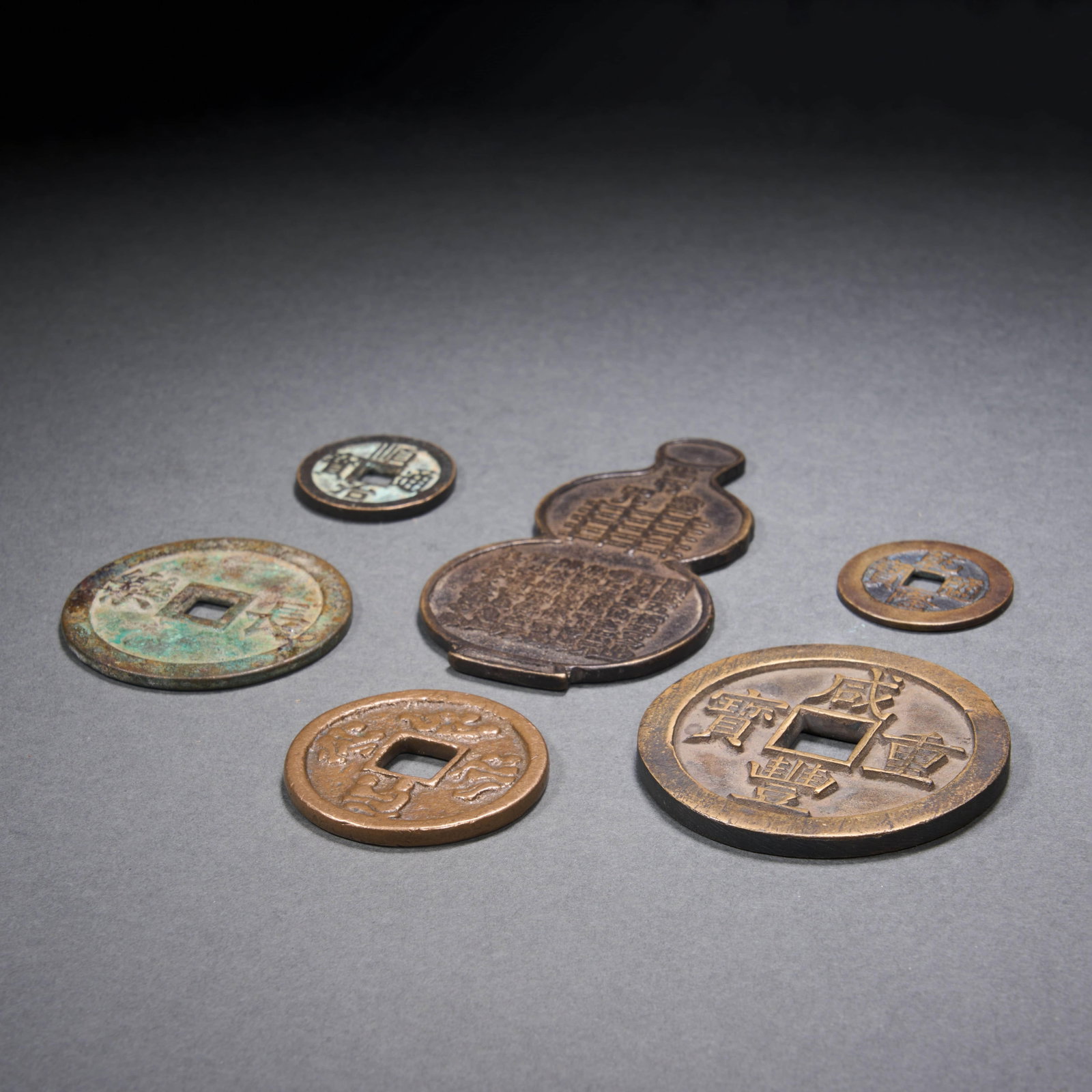 Group of Chinese Coins: Group of Chinese Coins. Length:0.79"-2.76"