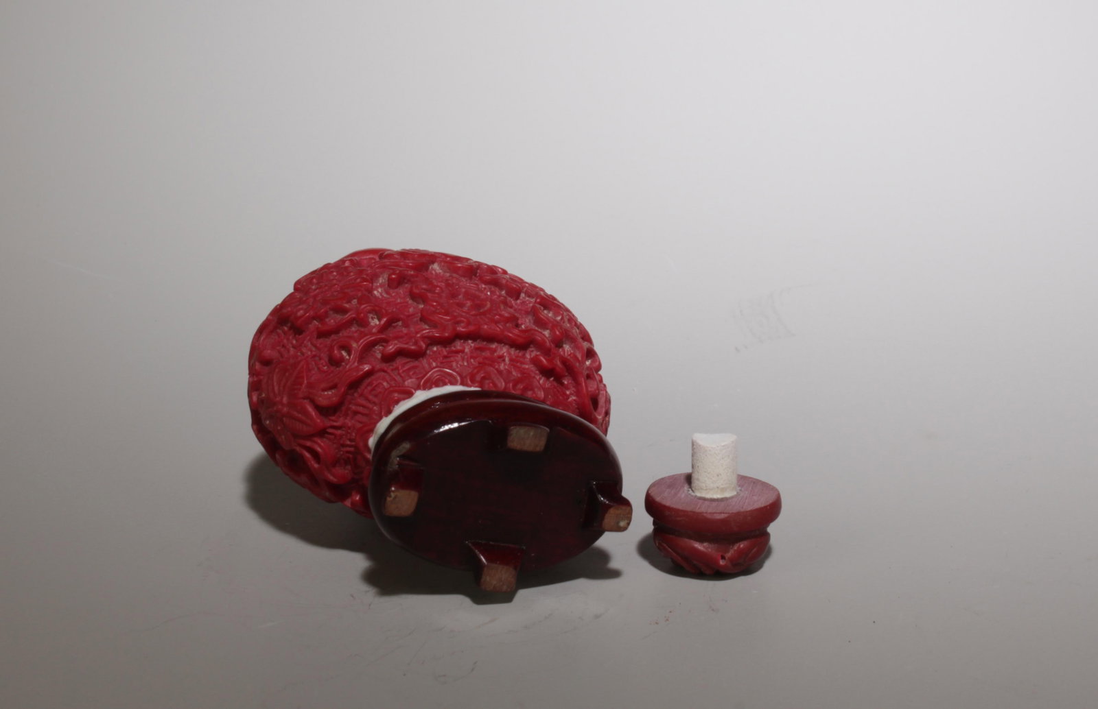 A Cinnabar Snuff Bottle w/ Stand - 5