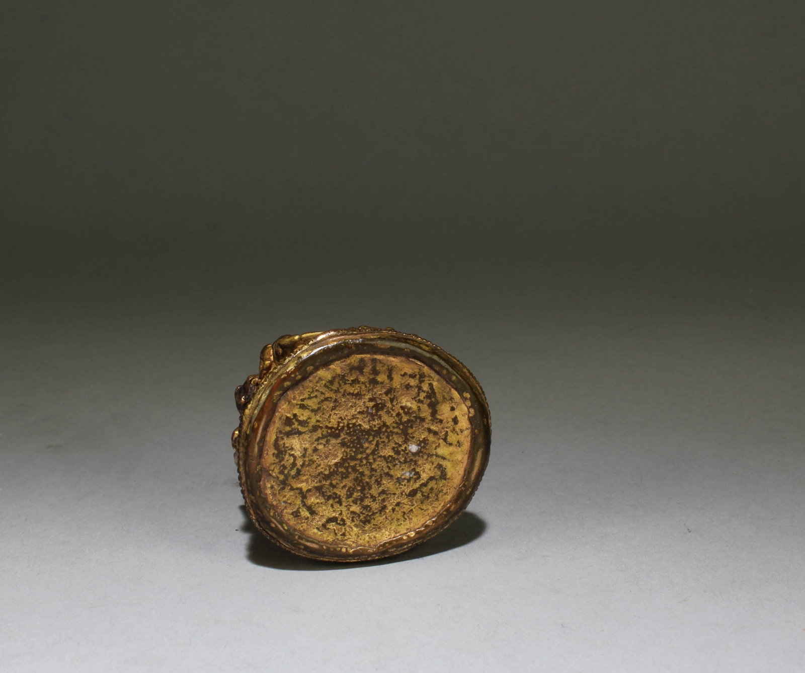 A Gilt Bronze Statue - 6
