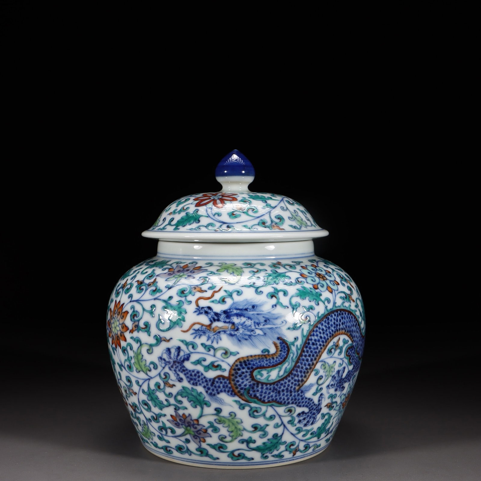 A Doucai Dragon Covered Jar (1 of 9)