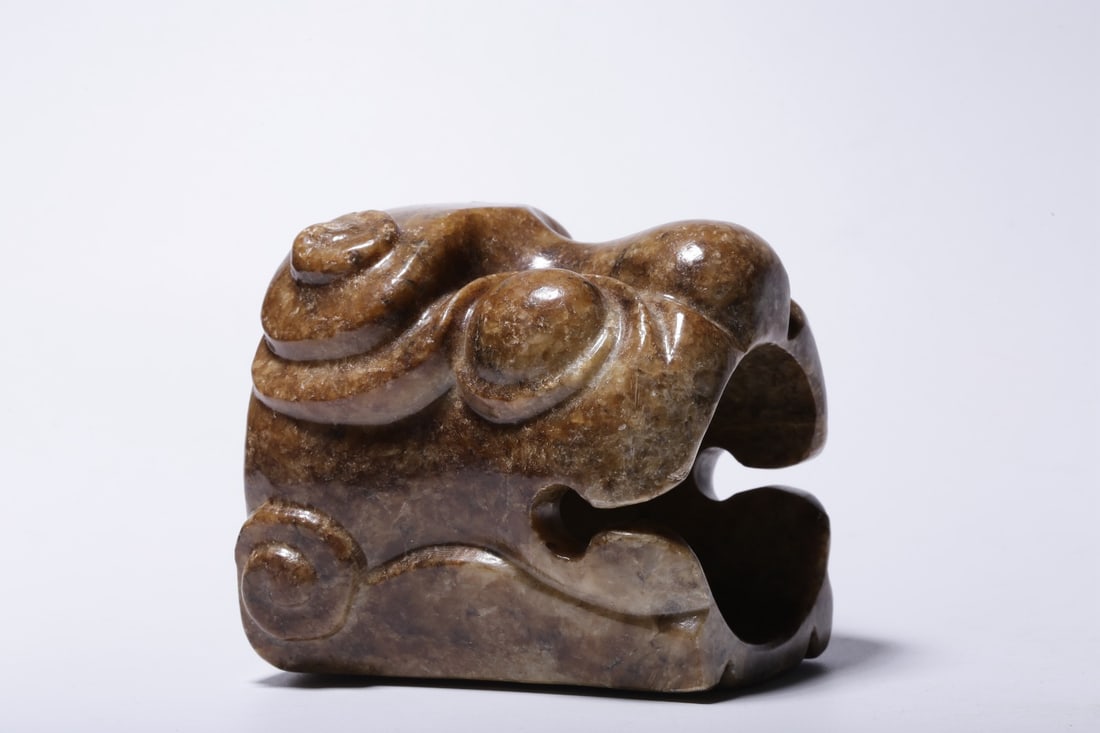 An Ancient Jade Tiger-Head Ring - 3