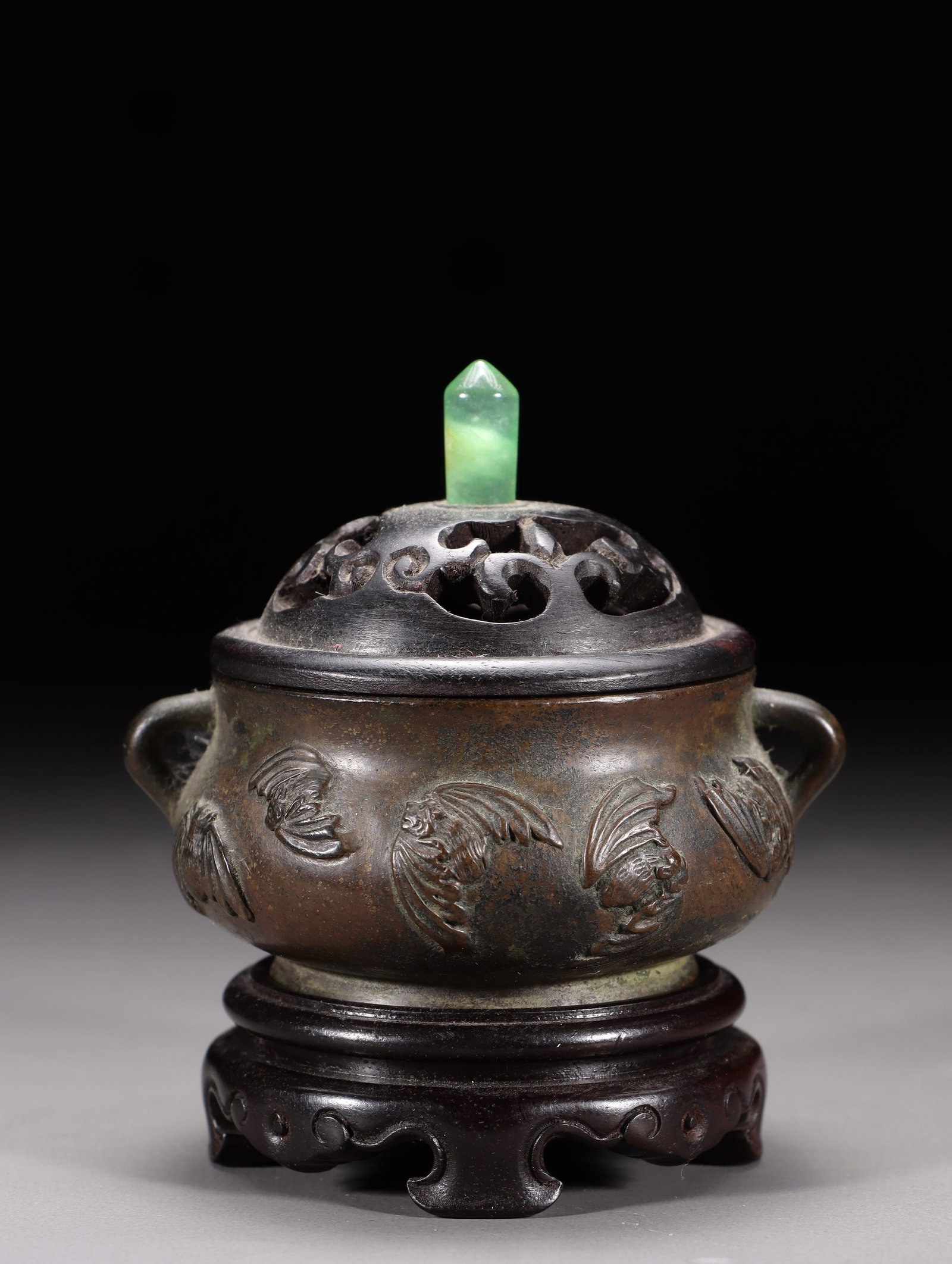A Bronze Bat-Pattern Qin Censer - 5