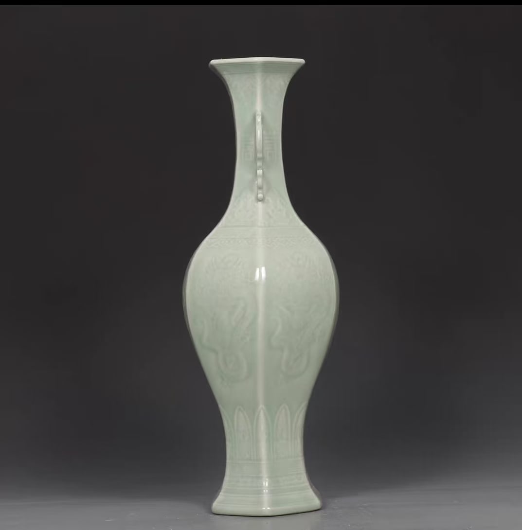 A Celadon Glazed Dragon-Pattern Hexagonal Vase - 6