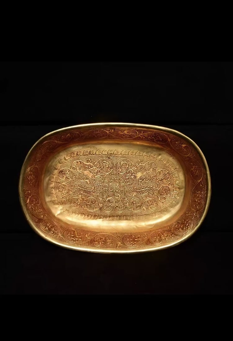 A Wucai Warrior-Figure Plate: A Wucai Warrior-Figure Plate. Dimensions: 2.56in x 9.06in.