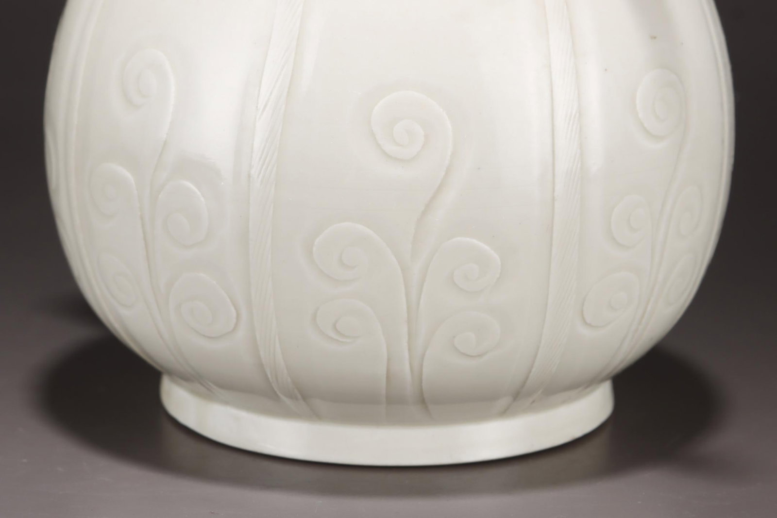 A Ding Ware Pear-Shaped Pot With Silver Mount - 6