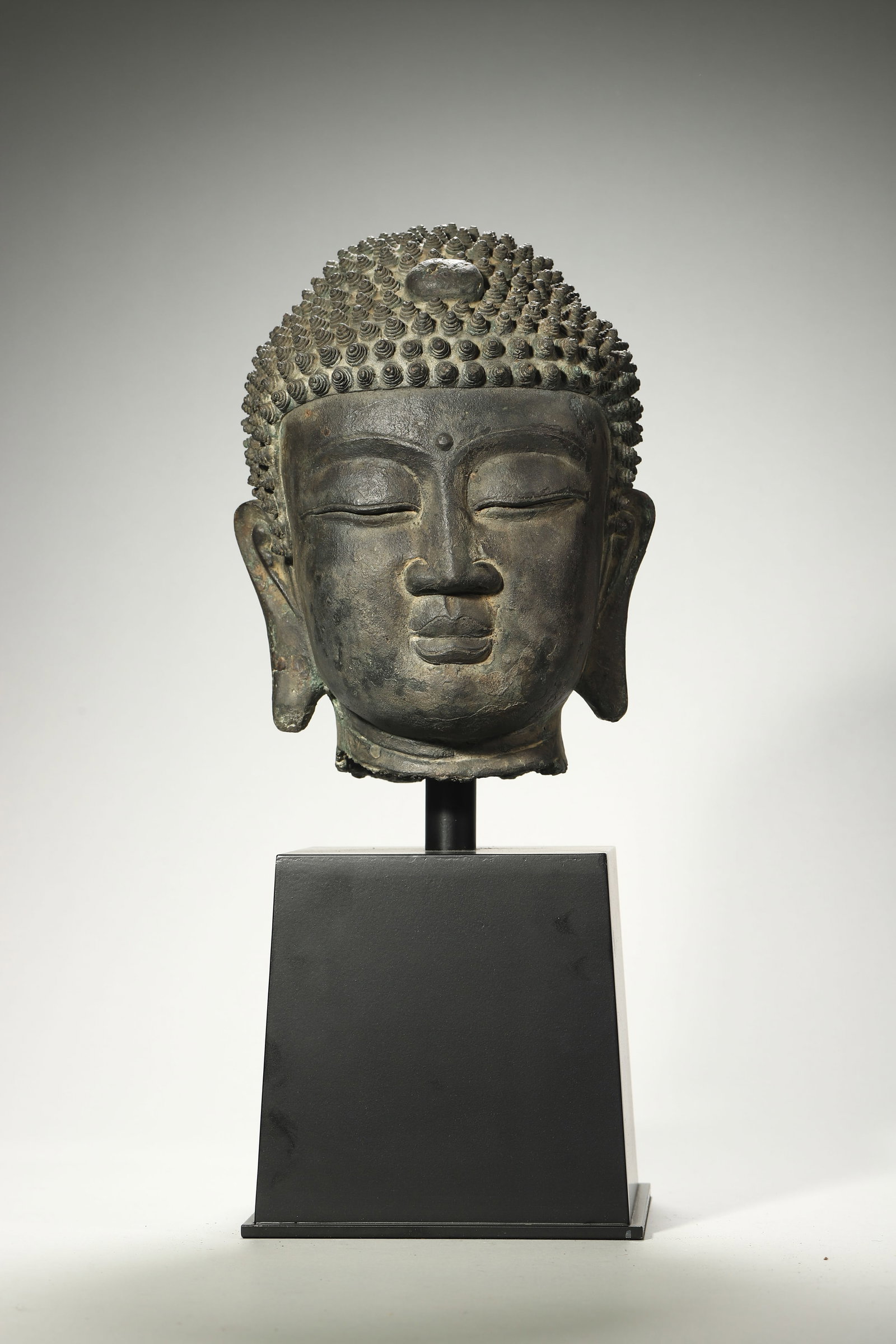A Yuan-Dynasty Bronze Buddha Head (1 of 6)