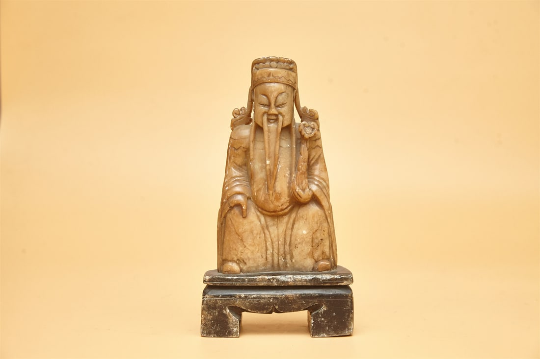 A Shoushan Tianhuang Statue of Wealth Deity: A Shoushan Tianhuang Statue of Wealth Deity. Height: 9.84in.